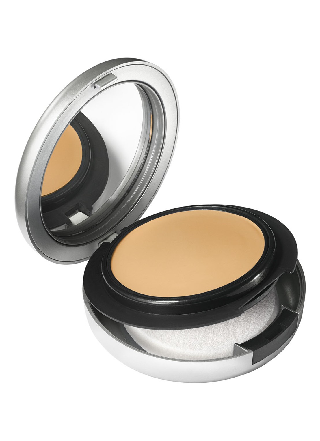 M·A·C Studio Fix Tech Cream-to-Powder Foundation - voorkant 2 nc13
