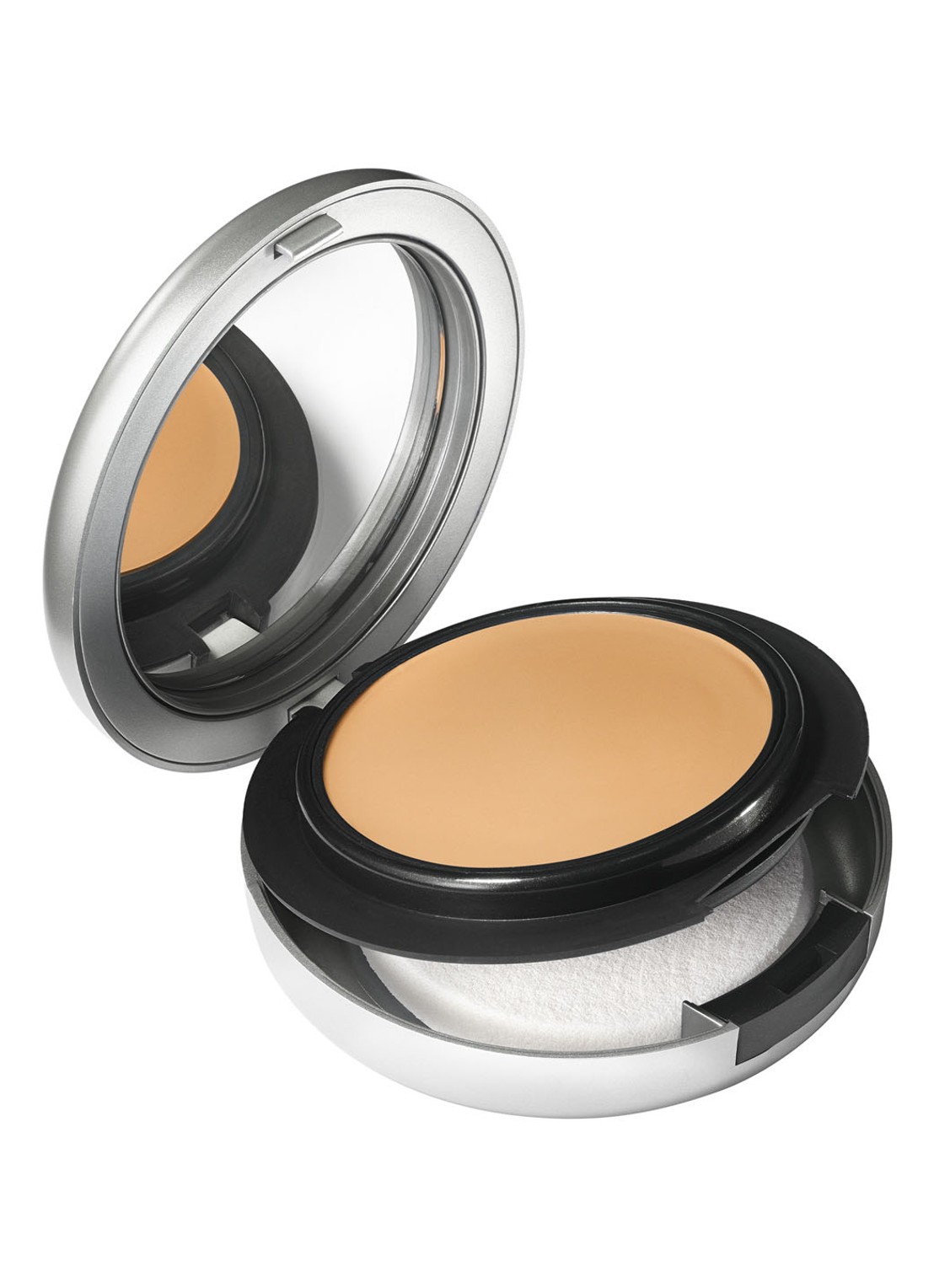M·A·C Studio Fix Tech Cream-to-Powder Foundation - voorkant 2 nc15