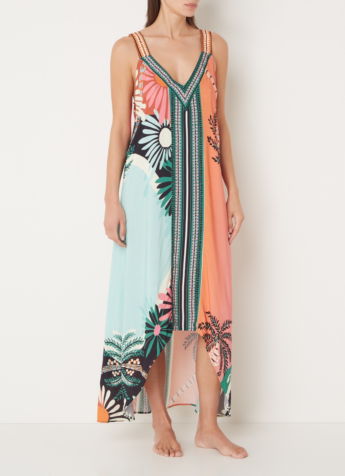 MAAJI Lowry maxi strandjurk met V-hals en print - detail 4 orange