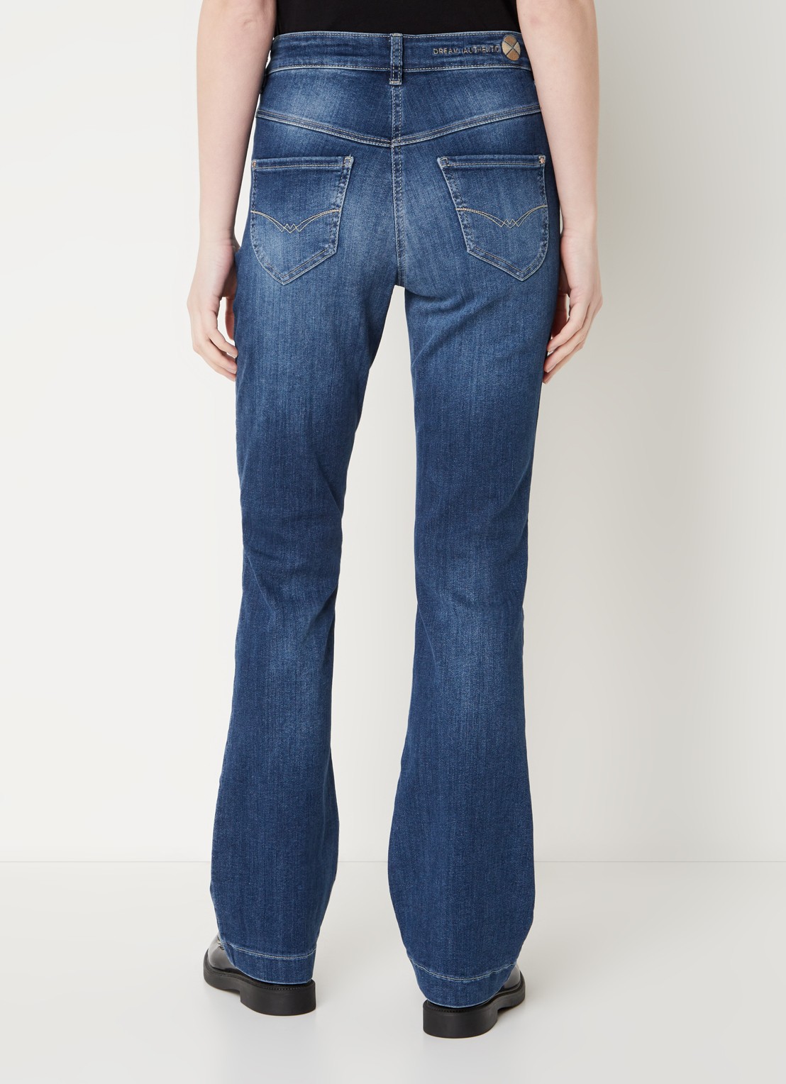 MAC Dream mid waist bootcut jeans met donkere wassing - achterkant 5 indigo