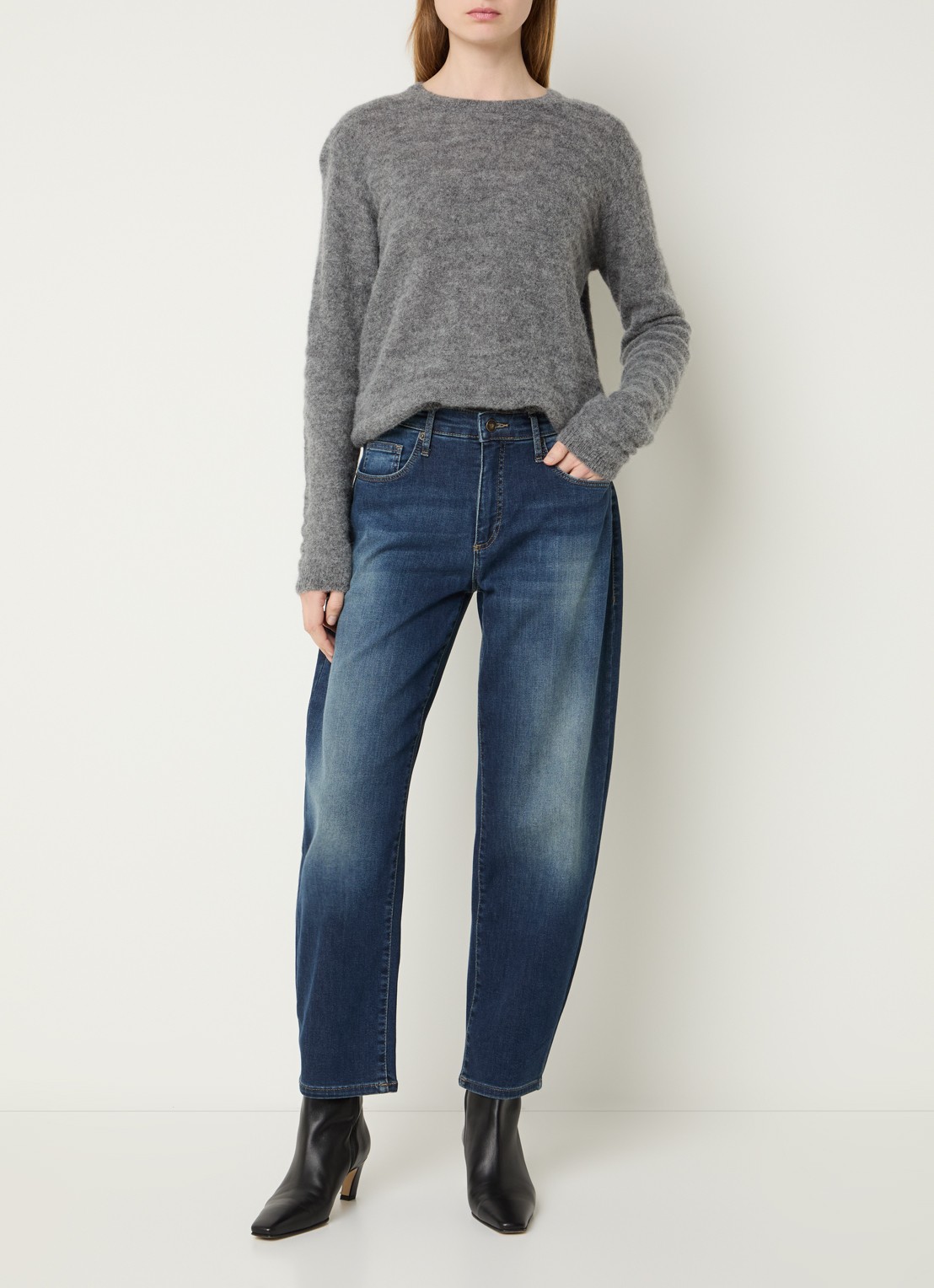 MAC Jeans Danni high waist tapered jeans met donkere wassing - voorkant 3 indigo