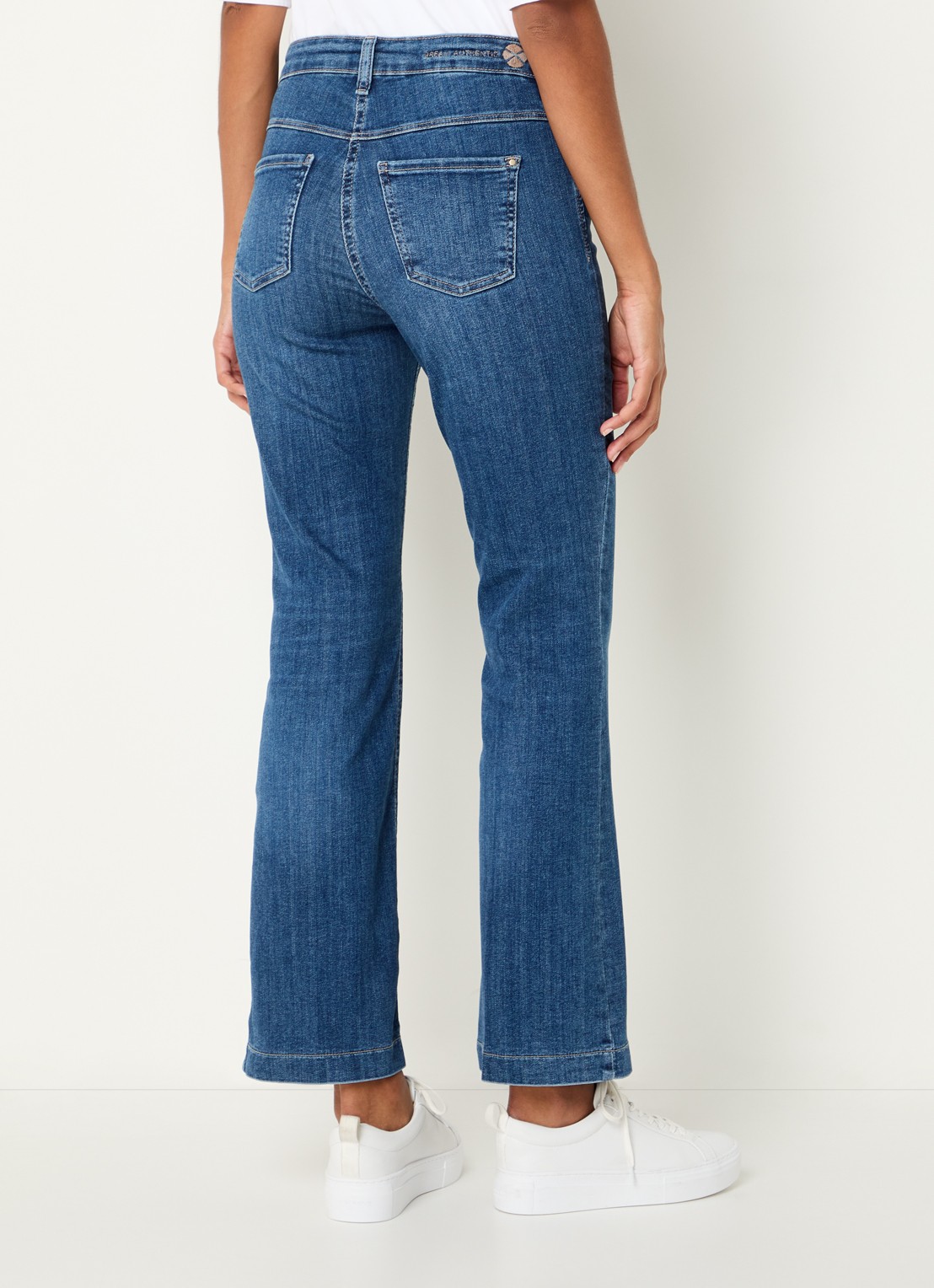 MAC Jeans Dream mid waist flared jeans met stretch - achterkant lichtblauw