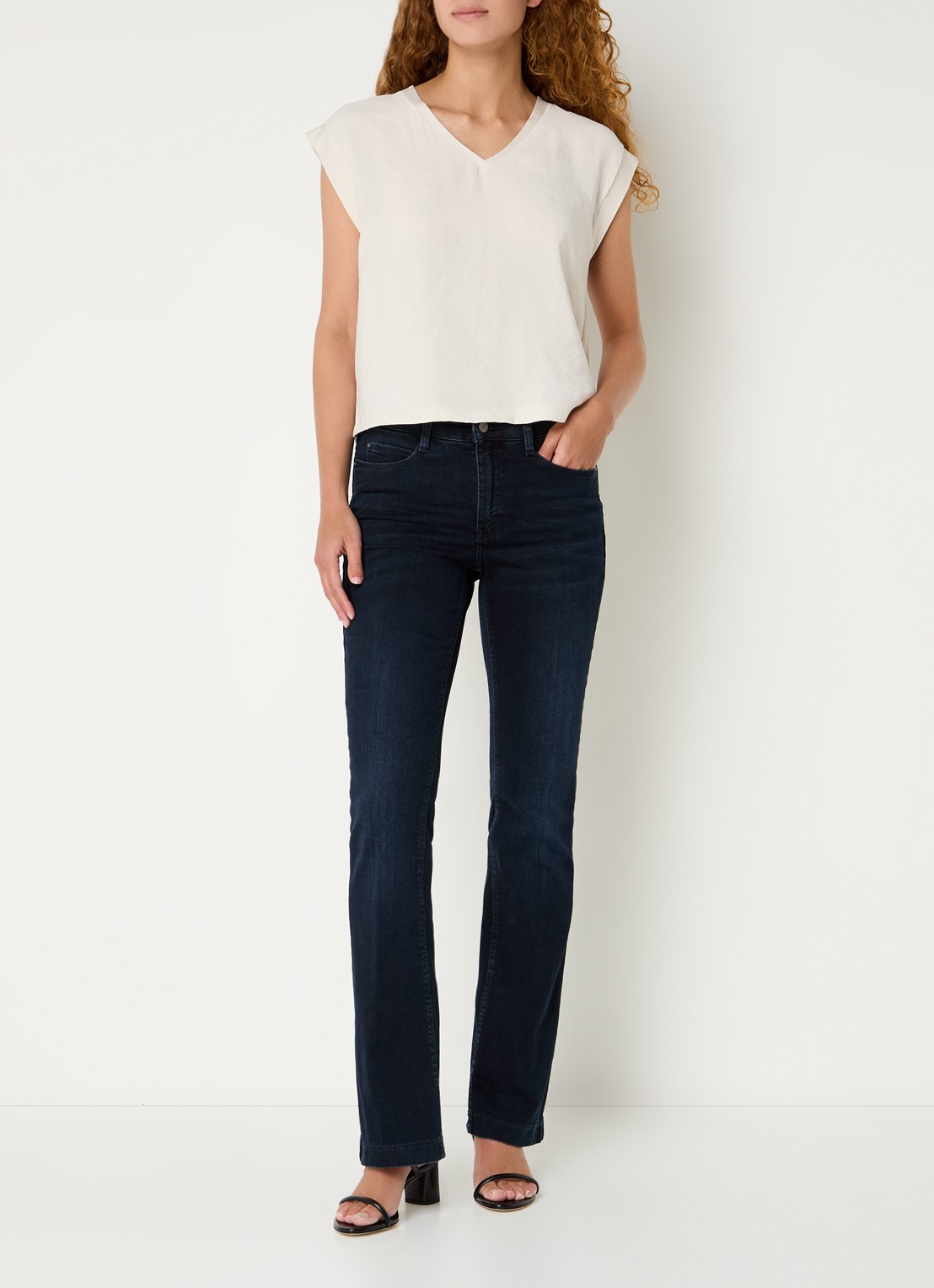 MAC Jeans Dream mid waist flared jeans met stretch - voorkant 2 kobaltblauw