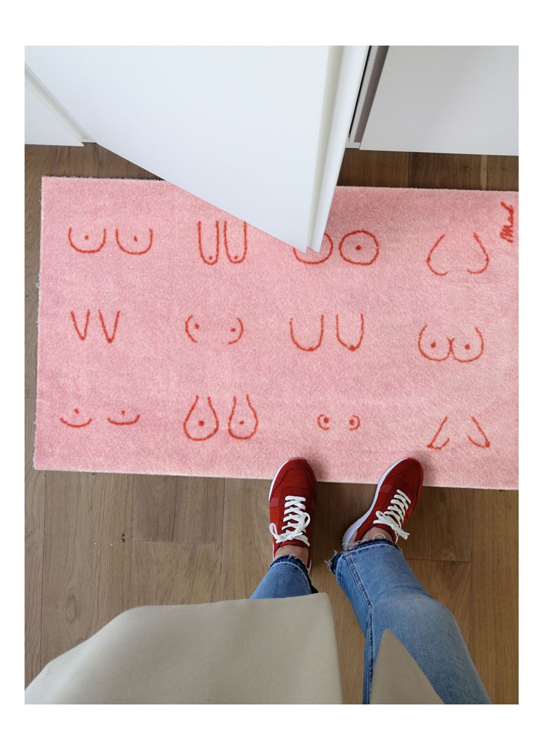Mad About Mats Pama universele mat 67 x 110 cm - detail 3 zalmroze