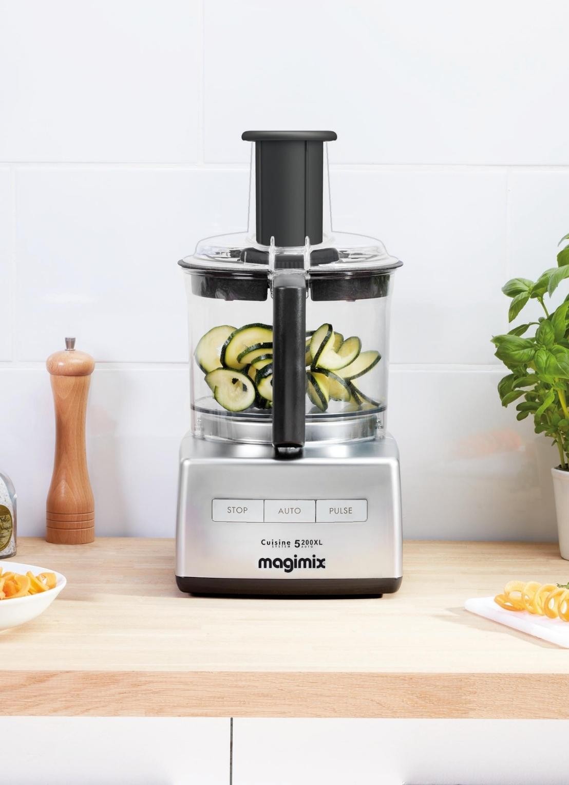 Magimix 5200 XL Chroom Mat keukenmachine 3,6 liter - voorkant 7 chroom
