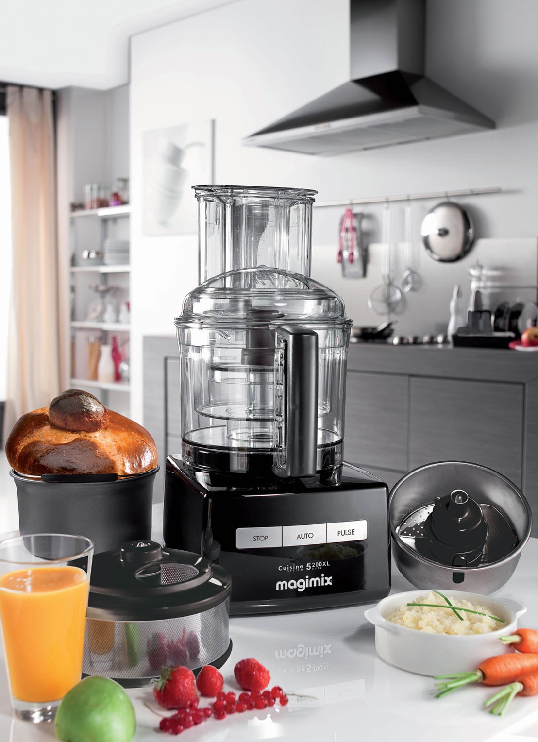 Magimix 5200 XL Premium keukenmachine 3,6 liter - voorkant 2 zwart