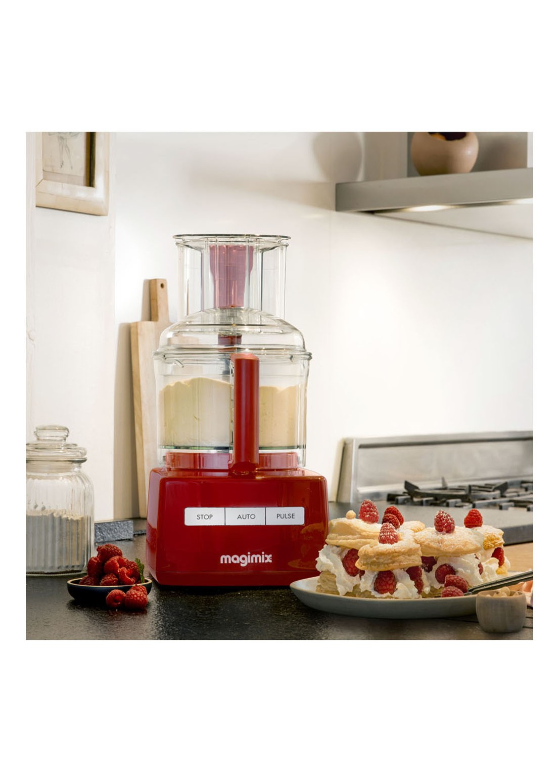 Magimix CS 5200 XL Premium Red keukenmachine - voorkant 2 rood