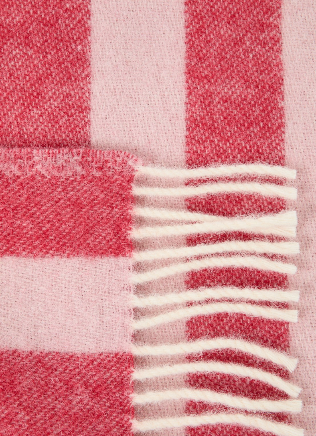 Maison Deux Candy Wrap plaid van wol 130 x 200 cm - detail roze