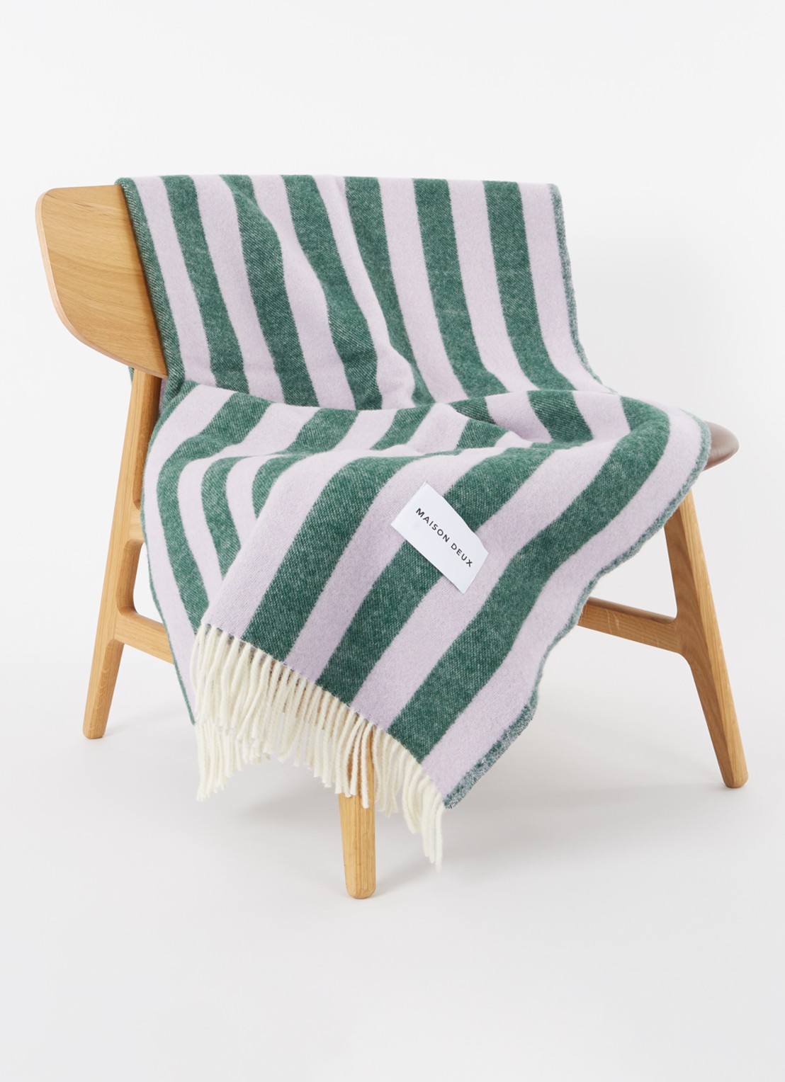 Maison Deux Candy Wrap plaid van wol 130 x 200 cm - voorkant 3 lila