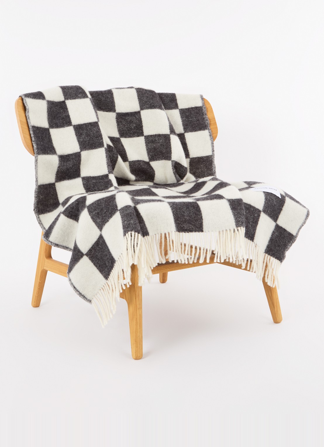 Maison Deux Checkerboard plaid van wol 130 x 200 cm - voorkant 2 zwart