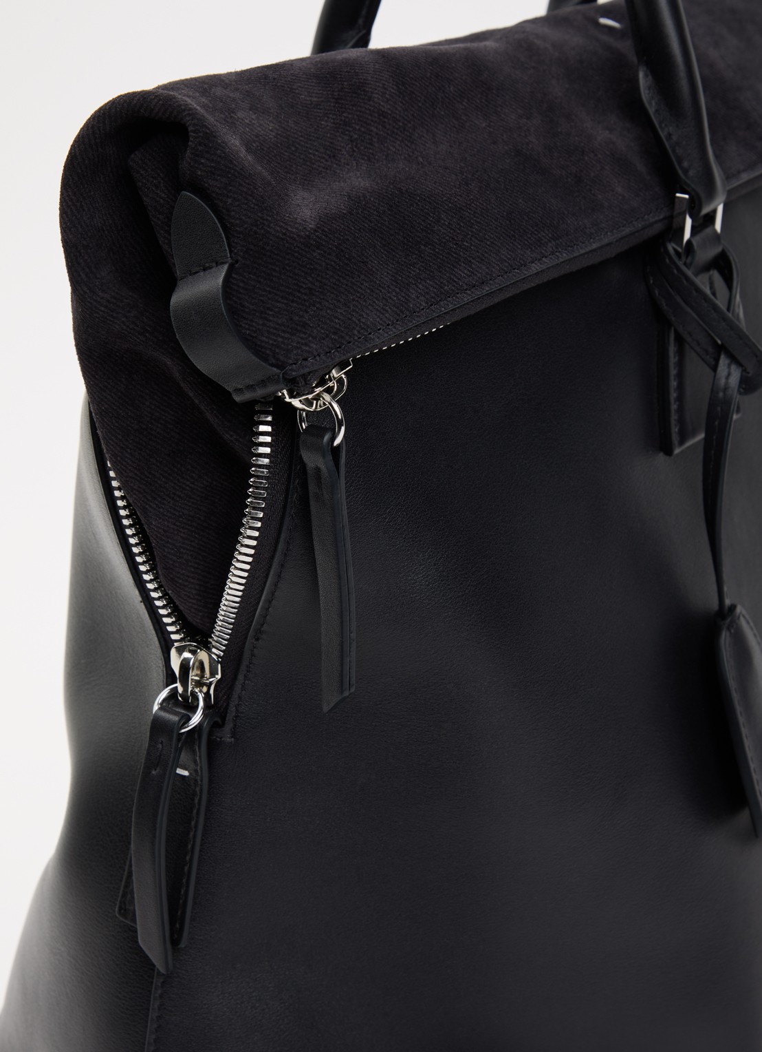 Maison Margiela 5ac XL Soft handtas van kalfsleer met afneembare schouderriem - detail 3 zwart