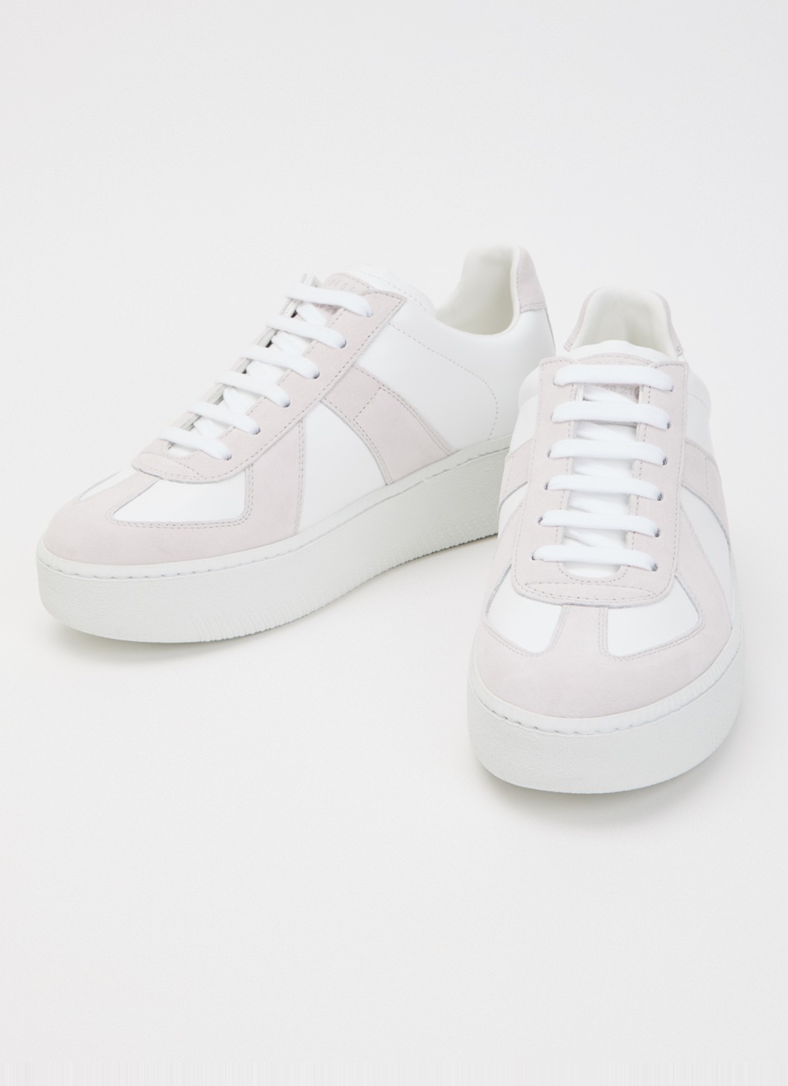 Maison Margiela Replica sneaker van kalfsleer met kalfssuède details met plateauzool - detail 2 wit
