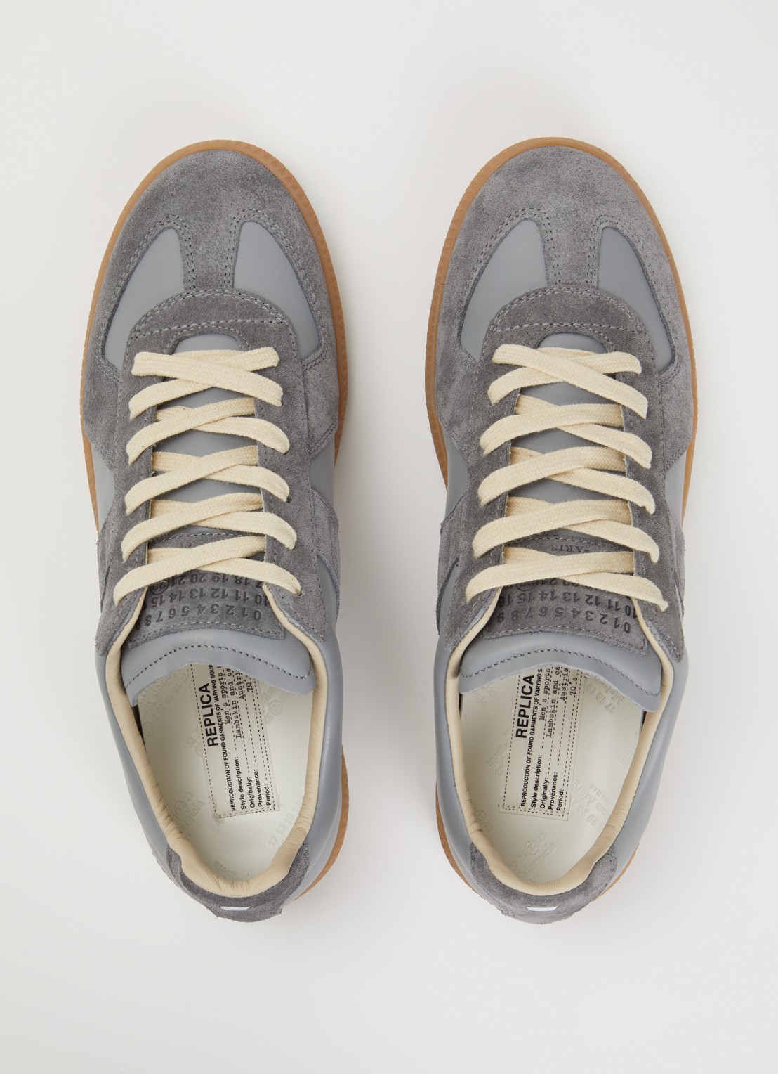Maison Margiela Replica sneaker van lamsleer met details van kalfssuède - detail 3 grijs