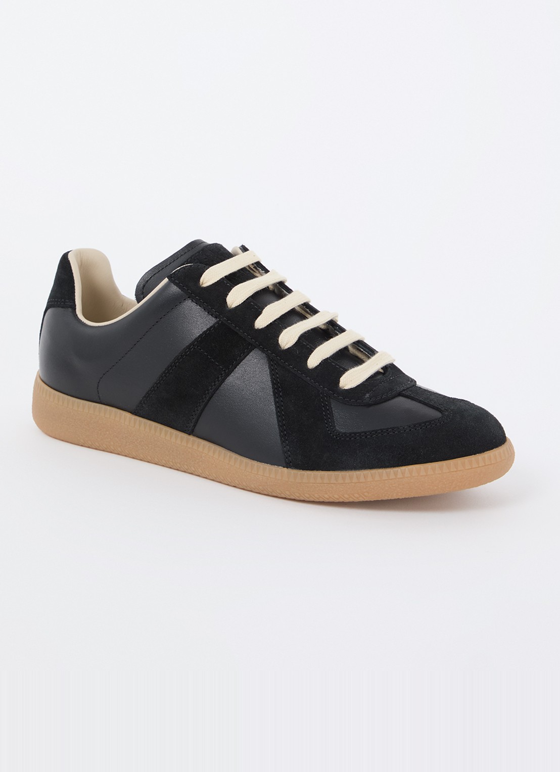 Maison Margiela Replica sneaker van lamsleer met kalfssuède details - voorkant 6 zwart