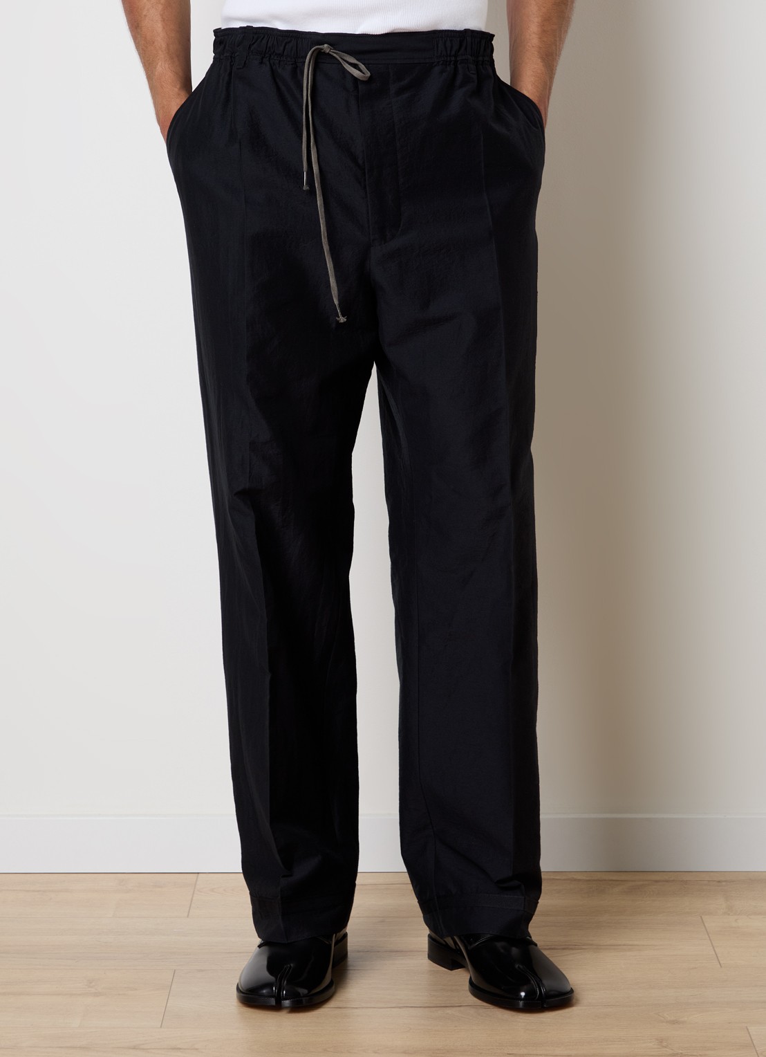 Maison Margiela straight fit broek in zijdeblend met steekzakken - detail 2 blauw