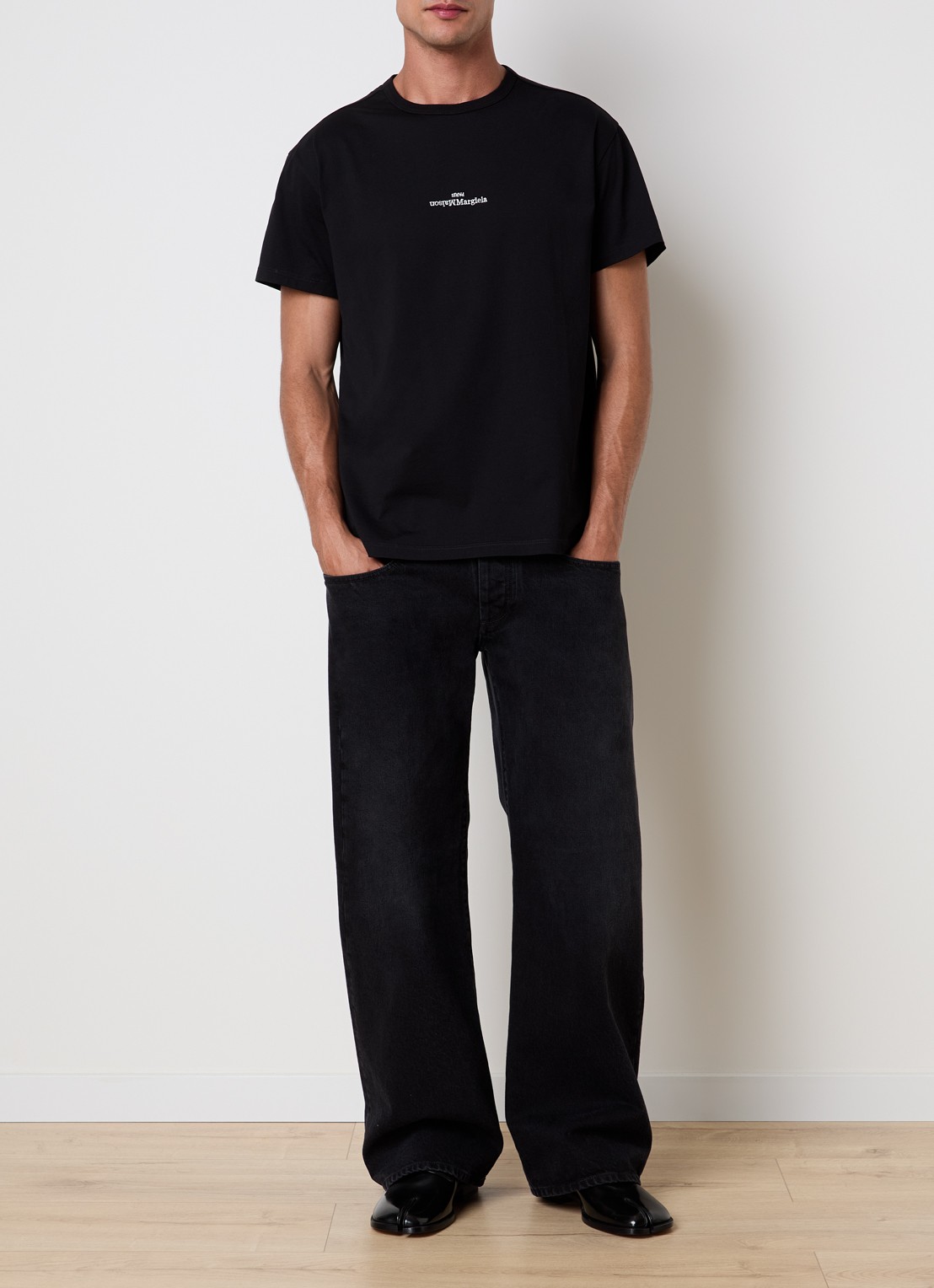 Maison Margiela T-shirt met logoborduring - voorkant 5 zwart