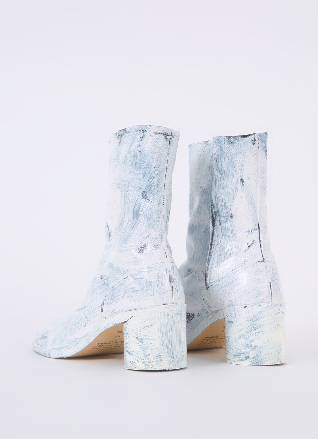 Maison Margiela Tabi Bianchetto enkellaarsje van leer - achterkant wit