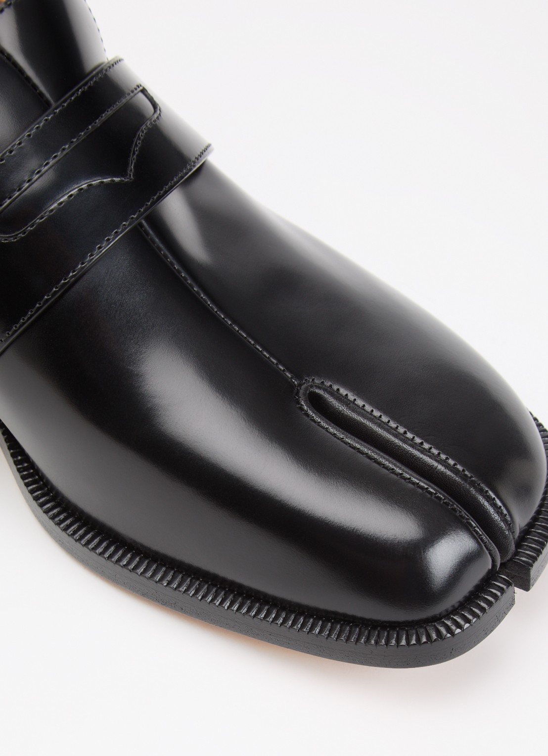 Maison Margiela Tabi loafer van leer - detail 7 zwart