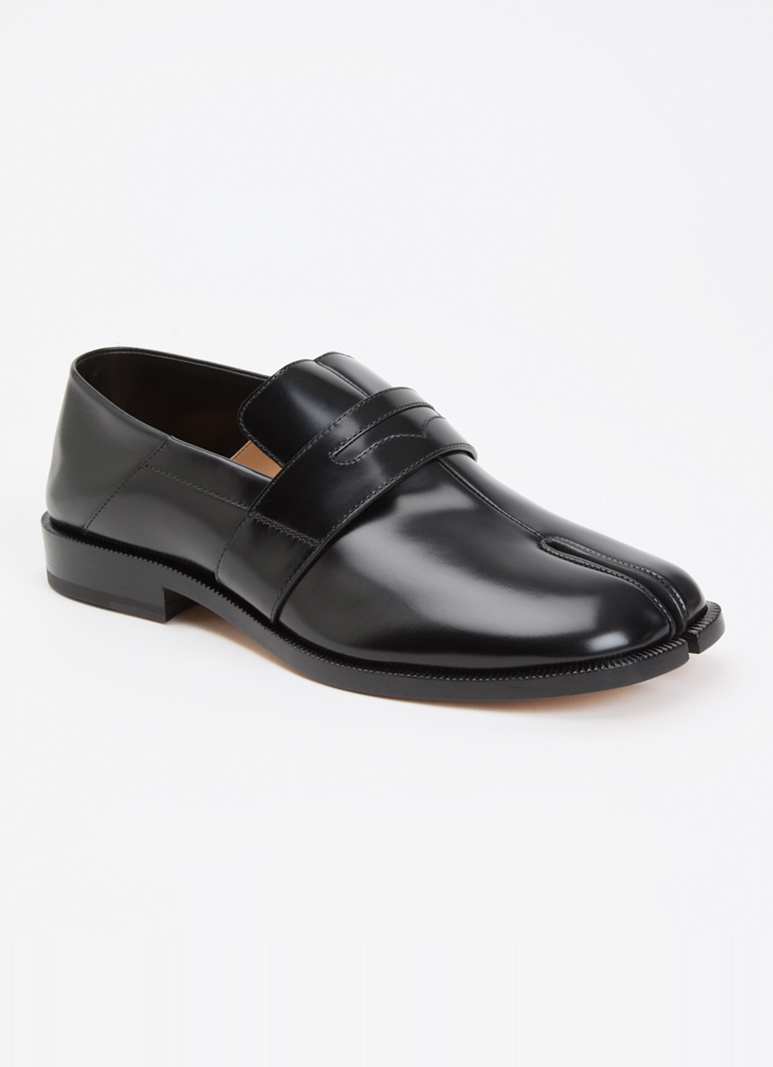 Maison Margiela Tabi loafer van leer - voorkant 2 zwart