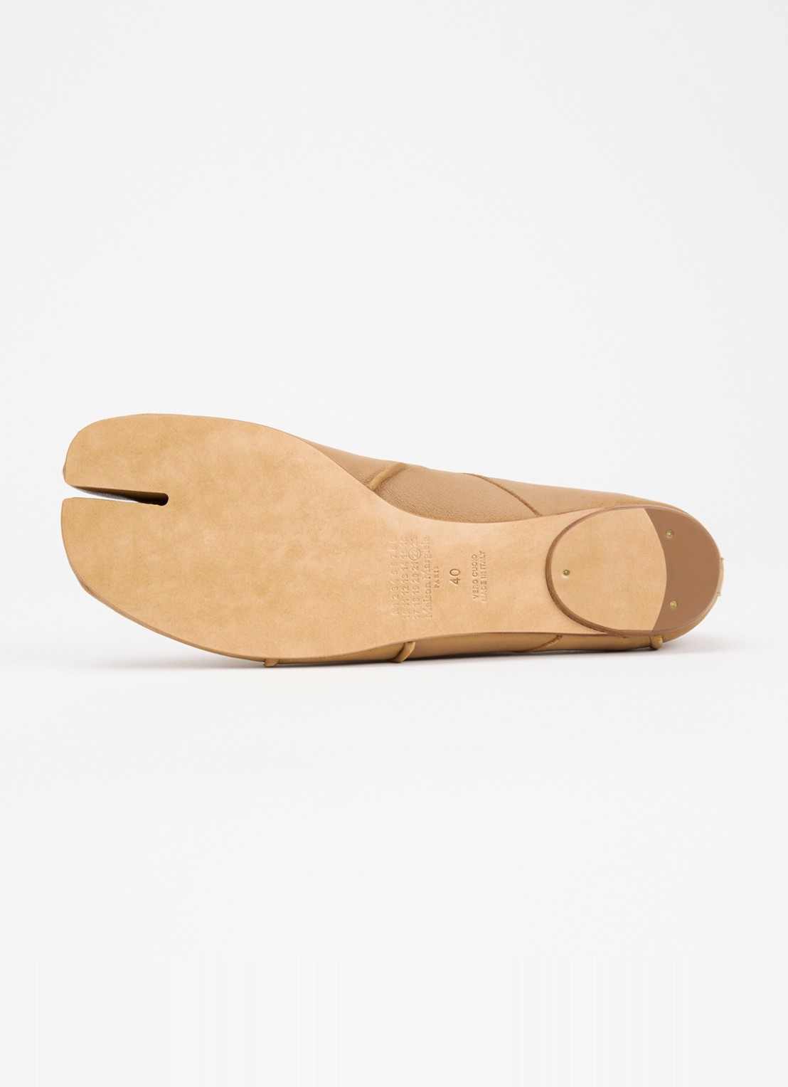 Maison Margiela Tabi New ballerina van lamsleer - detail 4 lichtbruin
