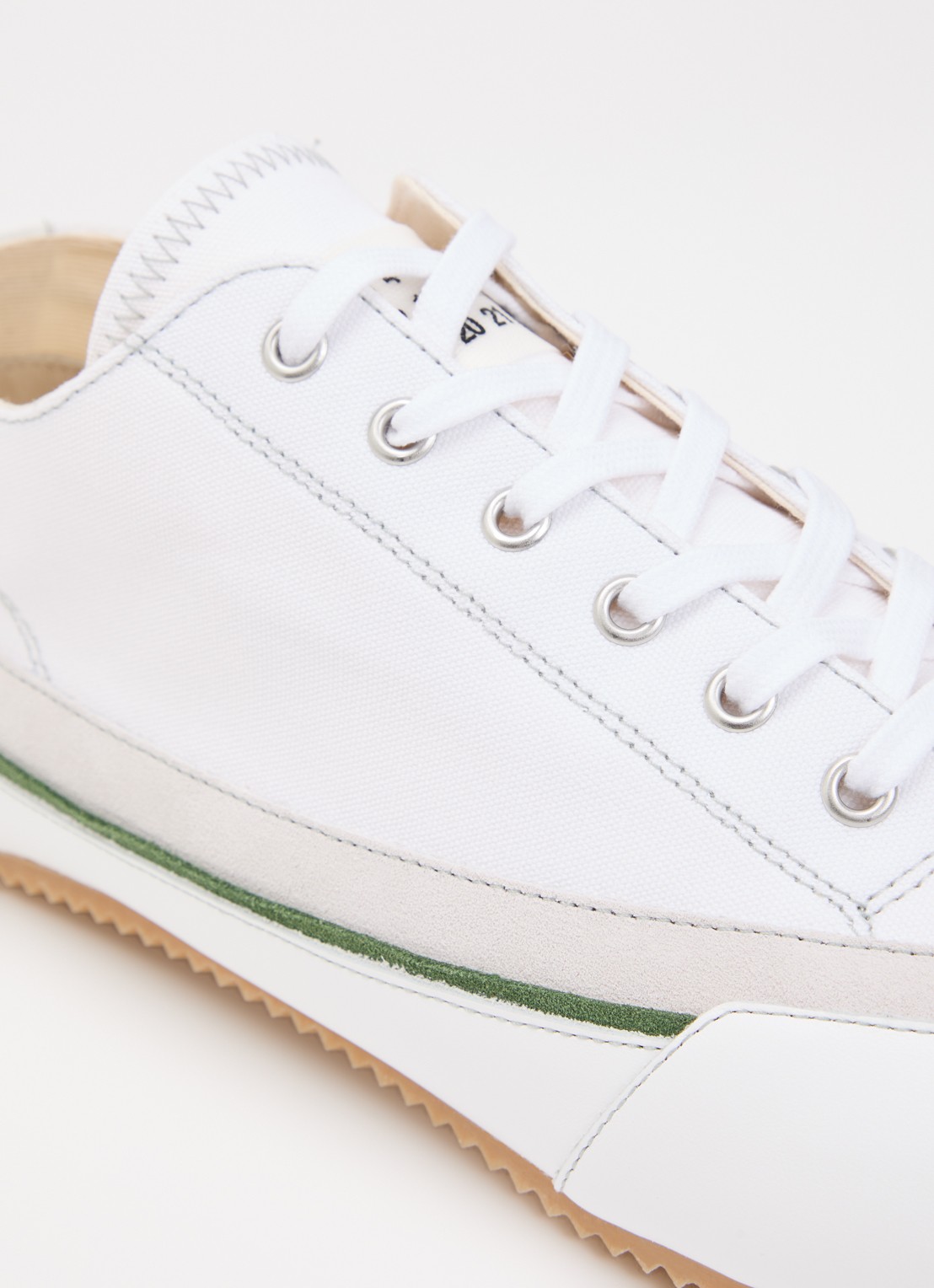 Maison Margiela Traveler sneaker van canvas met kalfsleren details - detail 6 gebroken wit