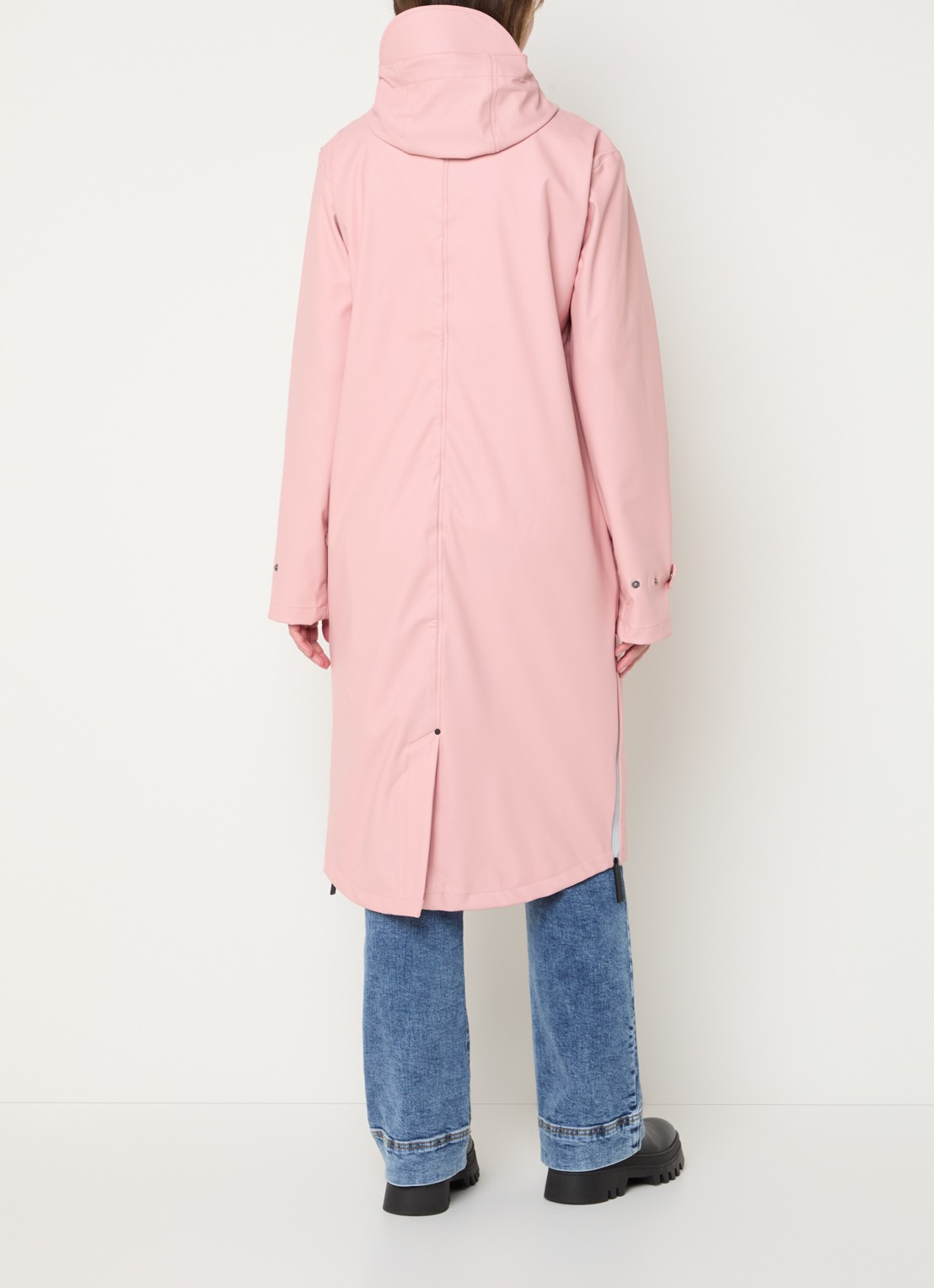 Maium Regenjas met capuchon en klepzakken - achterkant 4 roze
