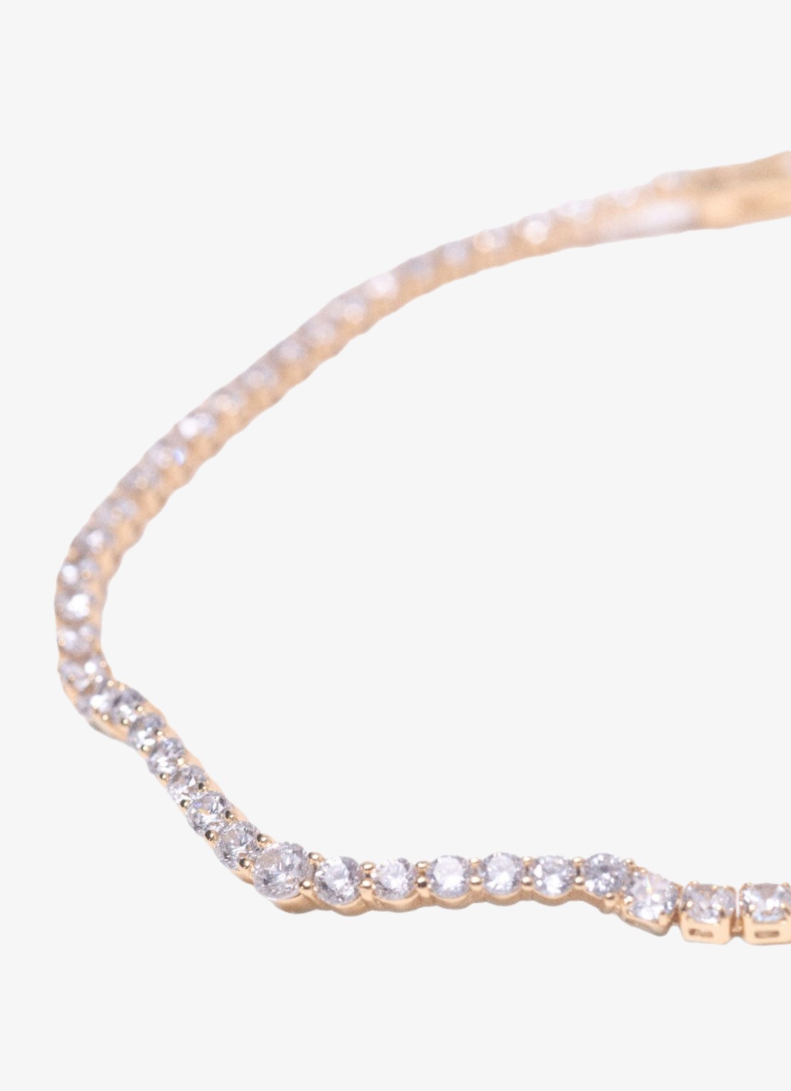 Maje Armband met zirkonia - achterkant 2 goud
