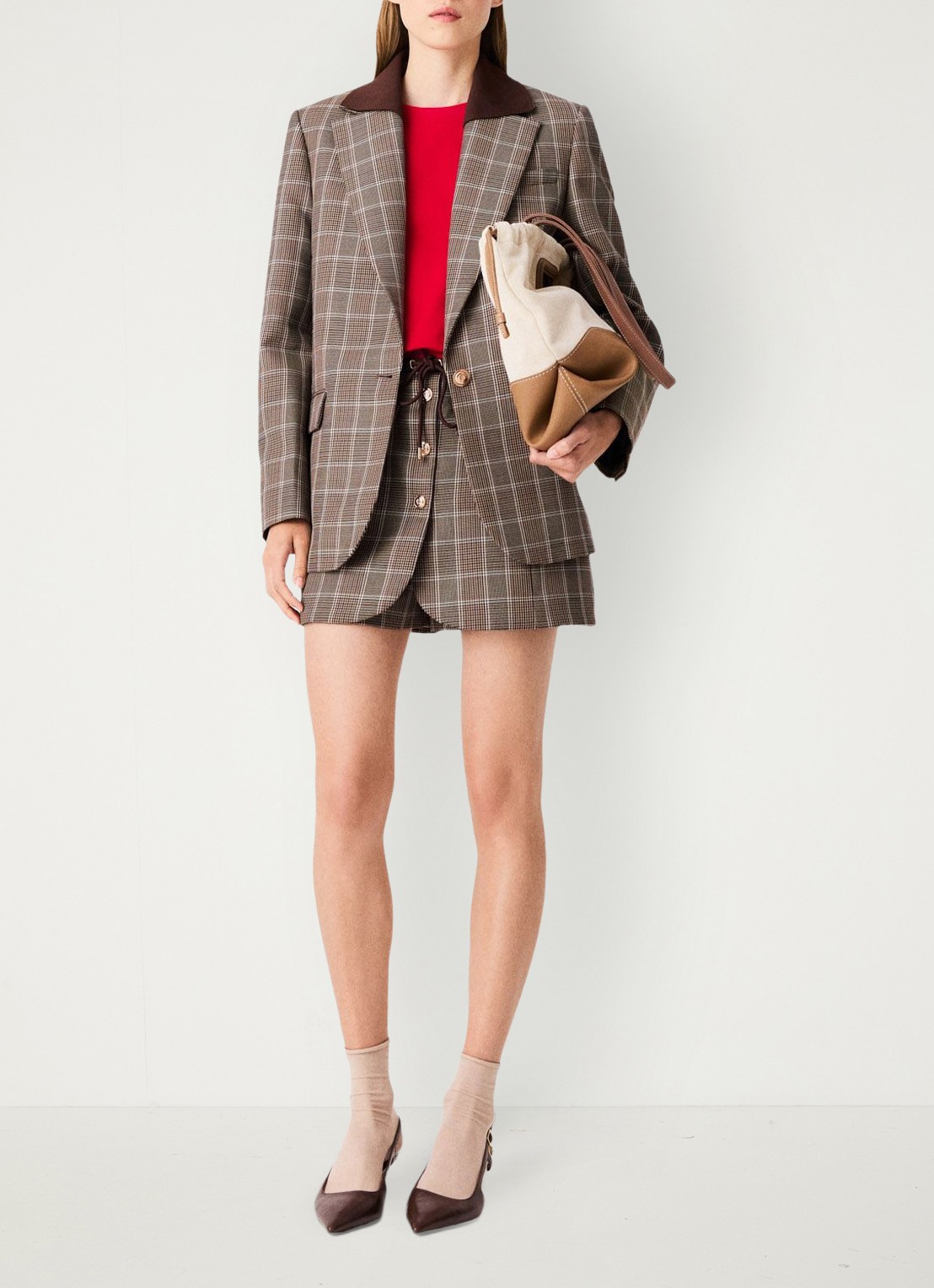 Maje Blazer in scheerwolblend met ruitdessin en klepzakken - voorkant 8 bruin