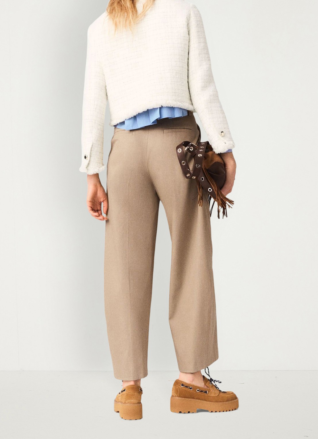 Maje Cropped jack van tweed met opgestikte zakken - achterkant 3 beige