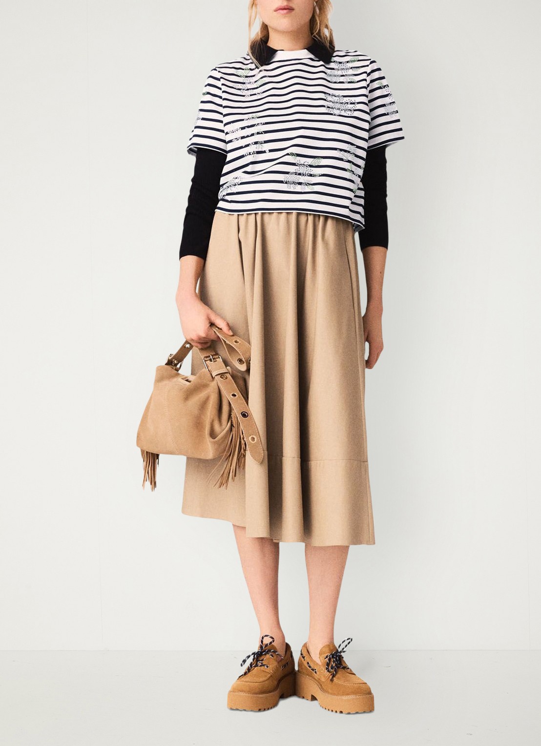 Maje Cropped T-shirt met streepprint en strass - voorkant wit