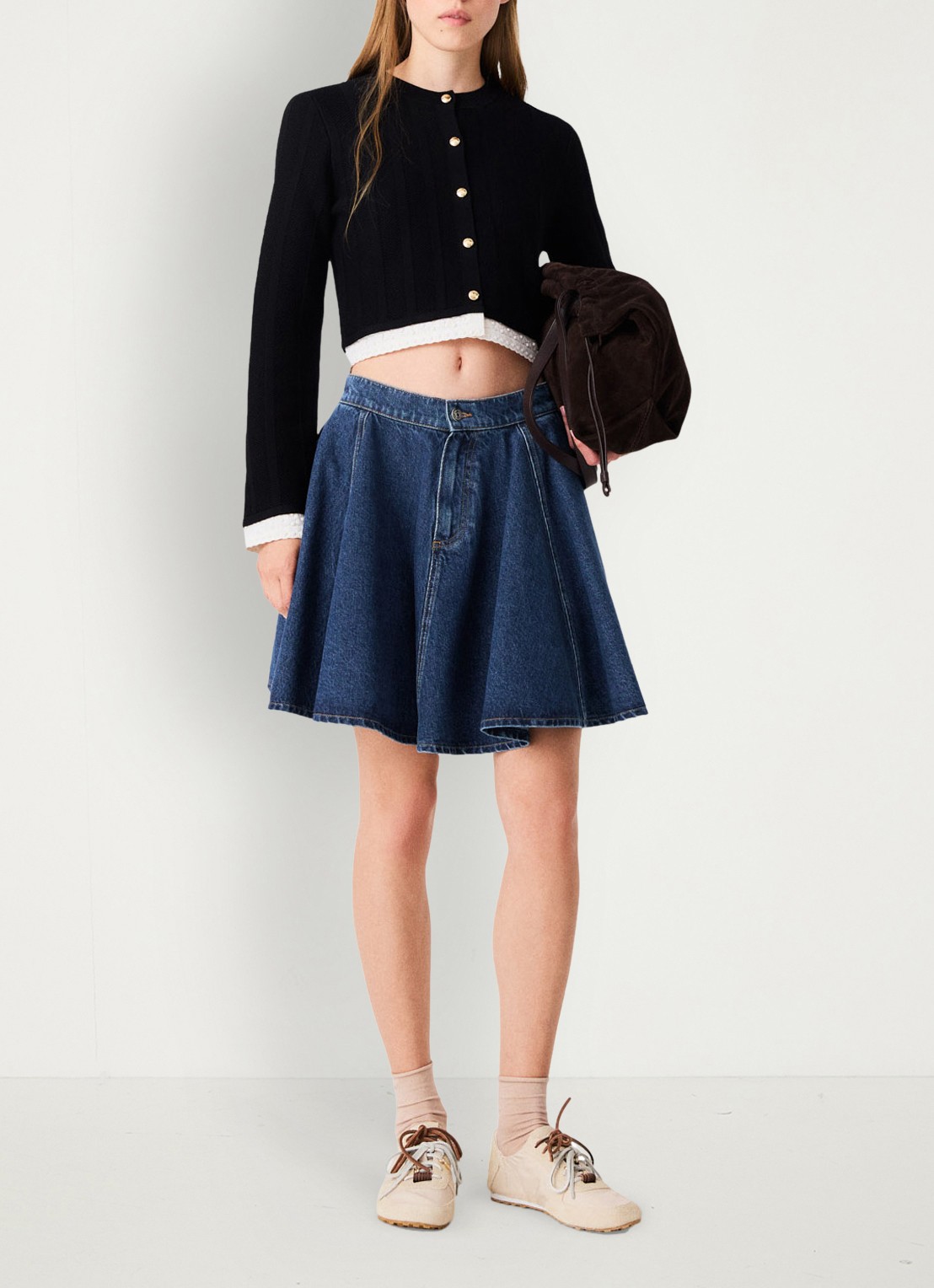 Maje Fijngebreid cropped vest met ronde hals - voorkant 2 zwart