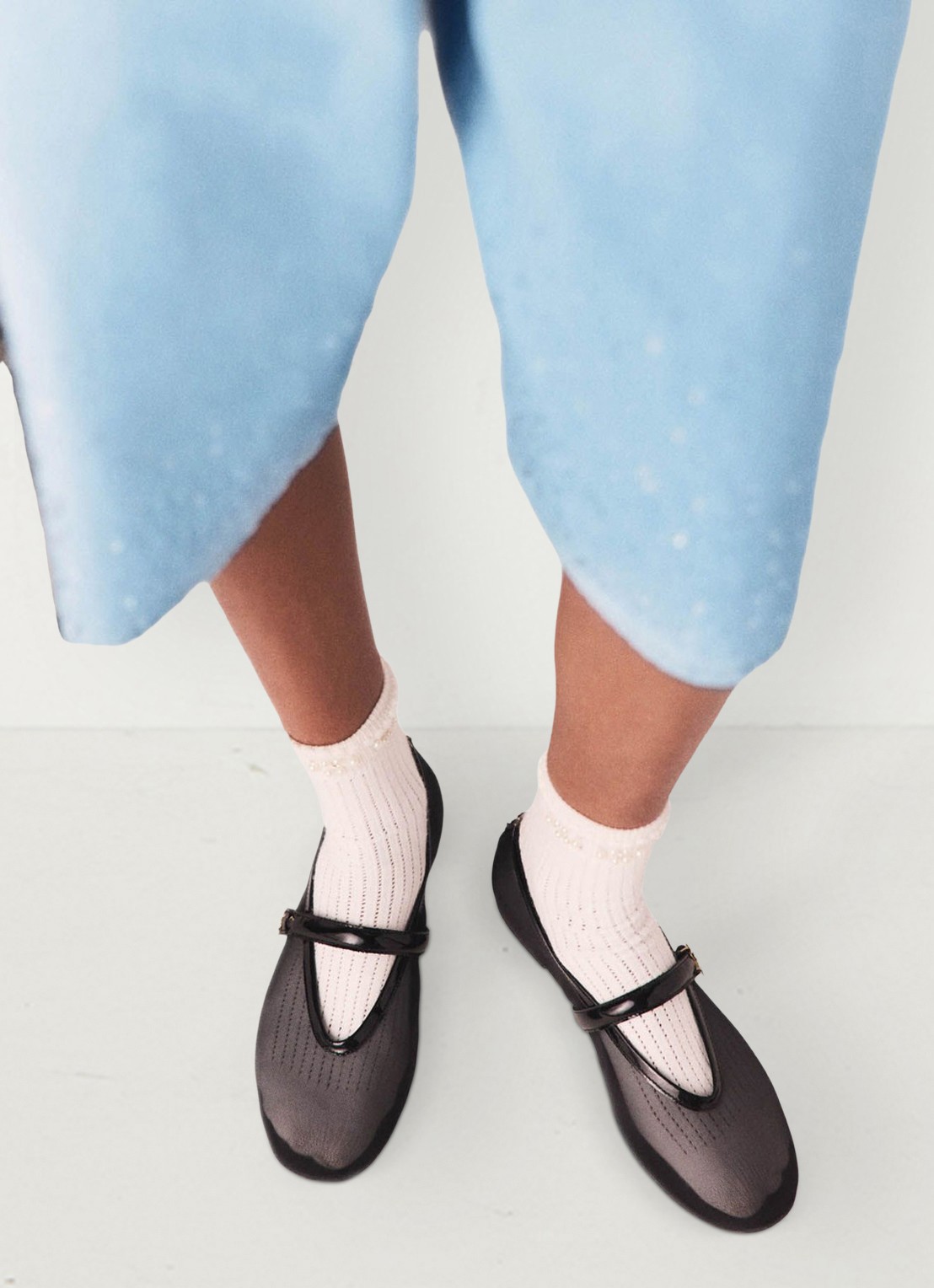 Maje Flaria ballerina van mesh met logo - detail 2 donkerblauw