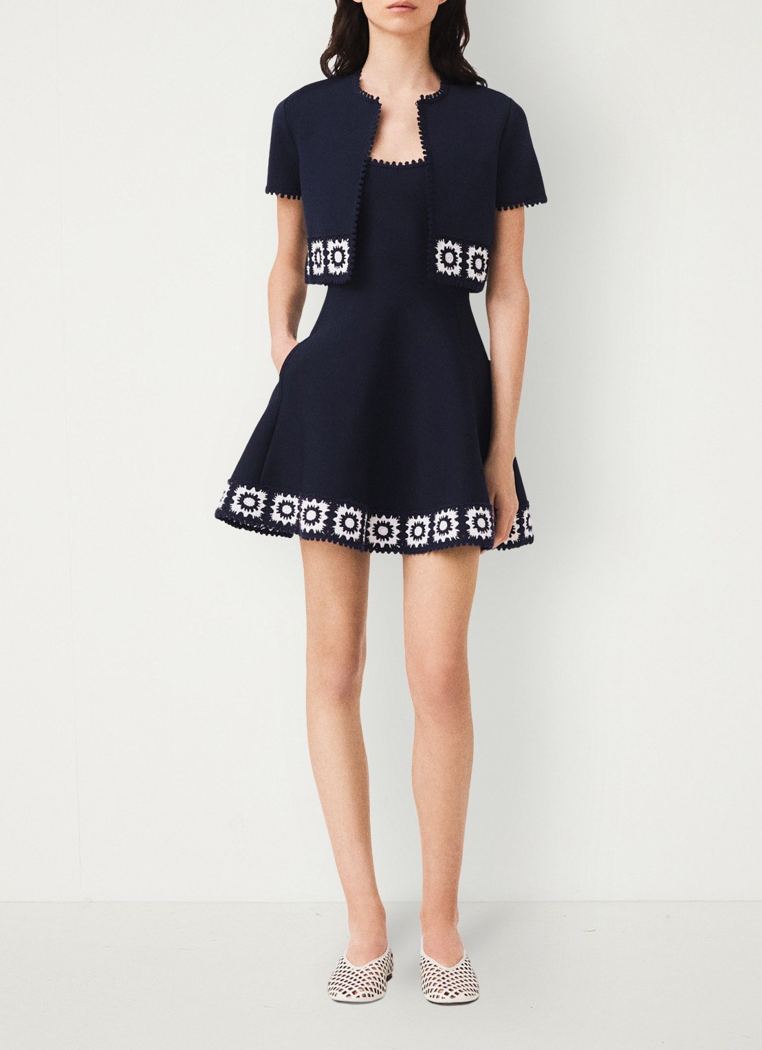 Maje Gecropte vest met haakwerkinzet - voorkant 2 donkerblauw