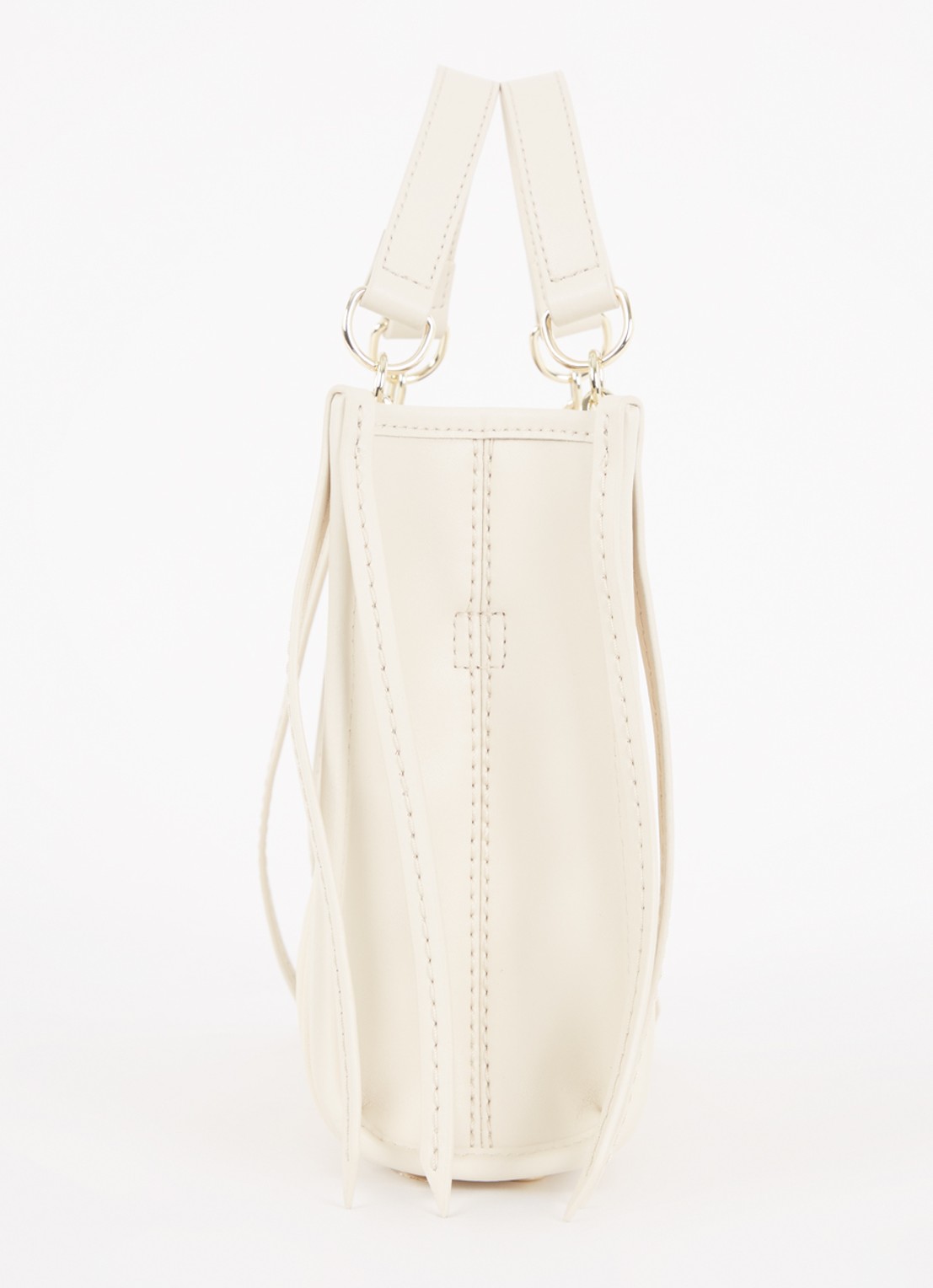 Maje Handtas van leer met quilt patroon - detail 3 creme