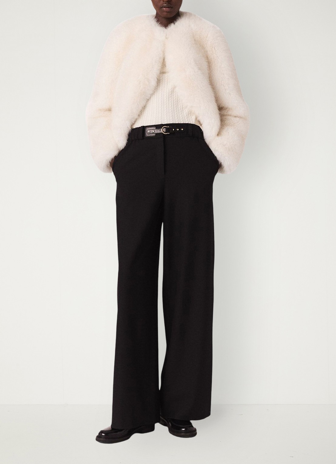 Maje High waist wide fit pantalon in wolblend met gesp - voorkant 3 zwart