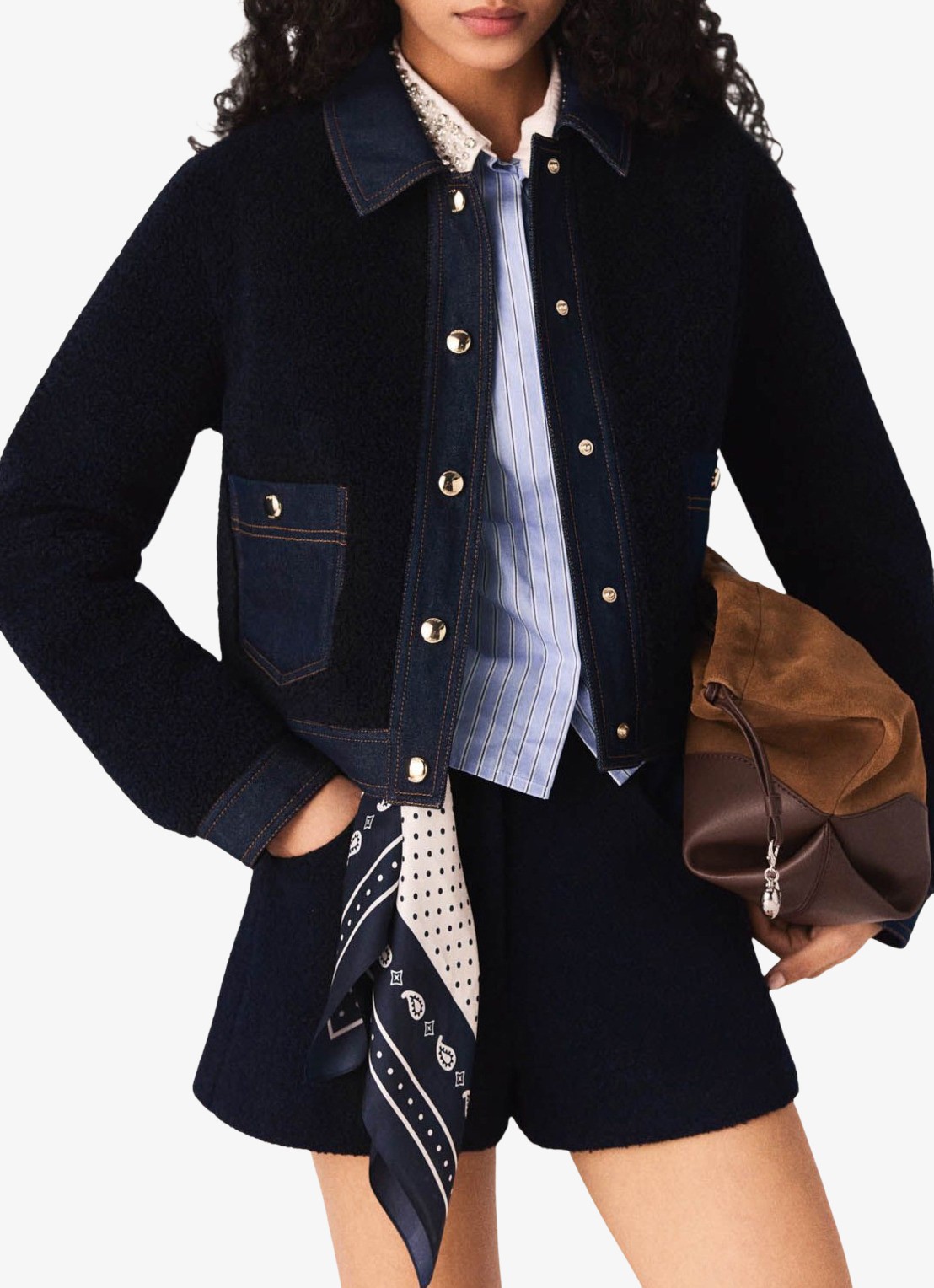 Maje Jack van bouclé  met details van denim - detail donkerblauw
