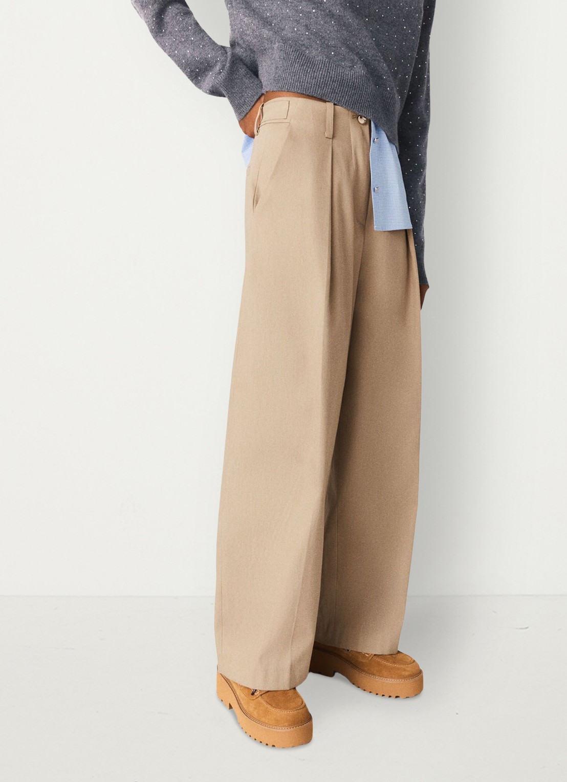 Maje Mid waist wide fit pantalon met steekzakken - detail 4 beige