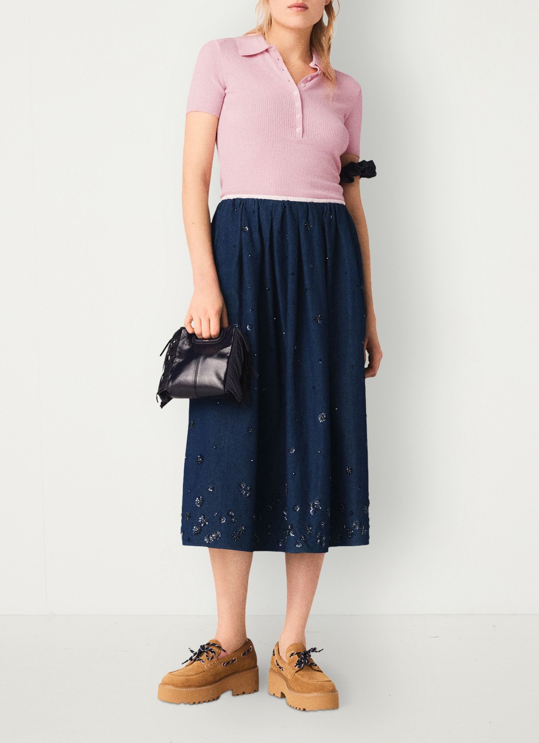 Maje Midi plooirok met kralendecoratie - detail donkerblauw