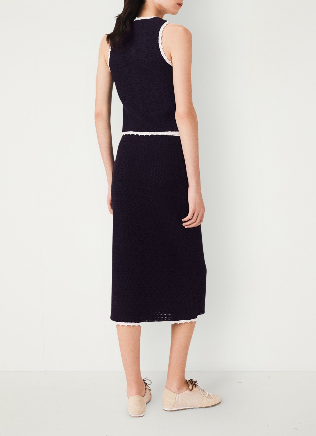 Maje Midi rok met haakwerkbies - achterkant 3 donkerblauw