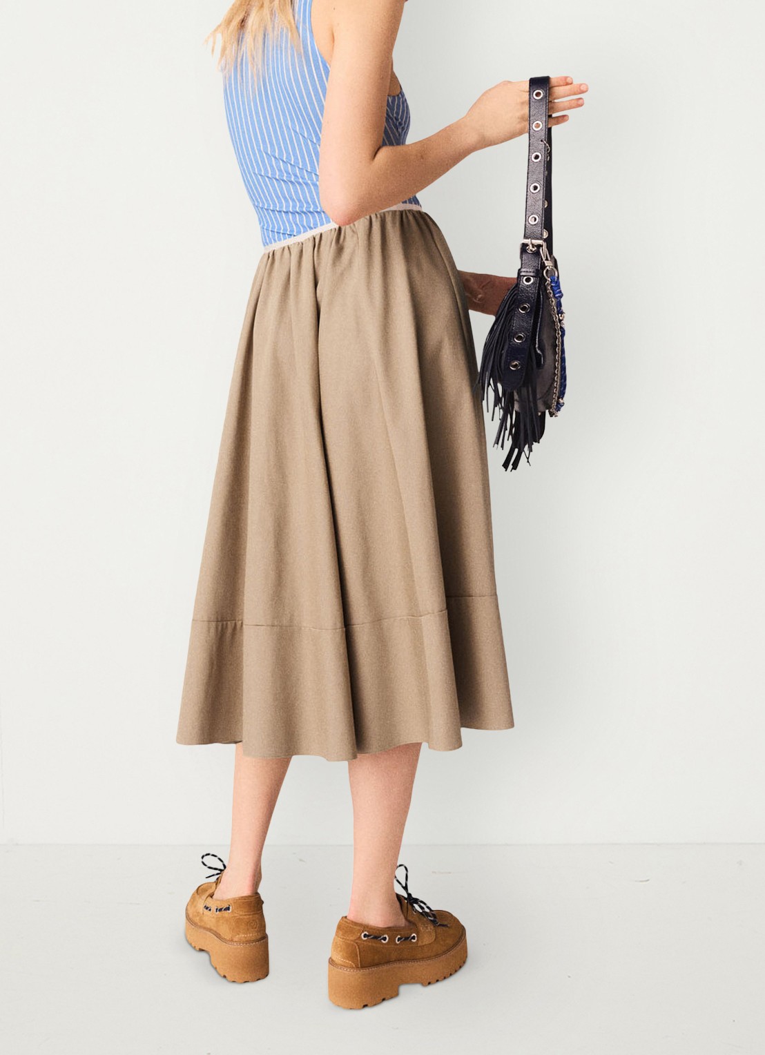 Maje Midi rok met plooien en steekzakken - achterkant 7 beige