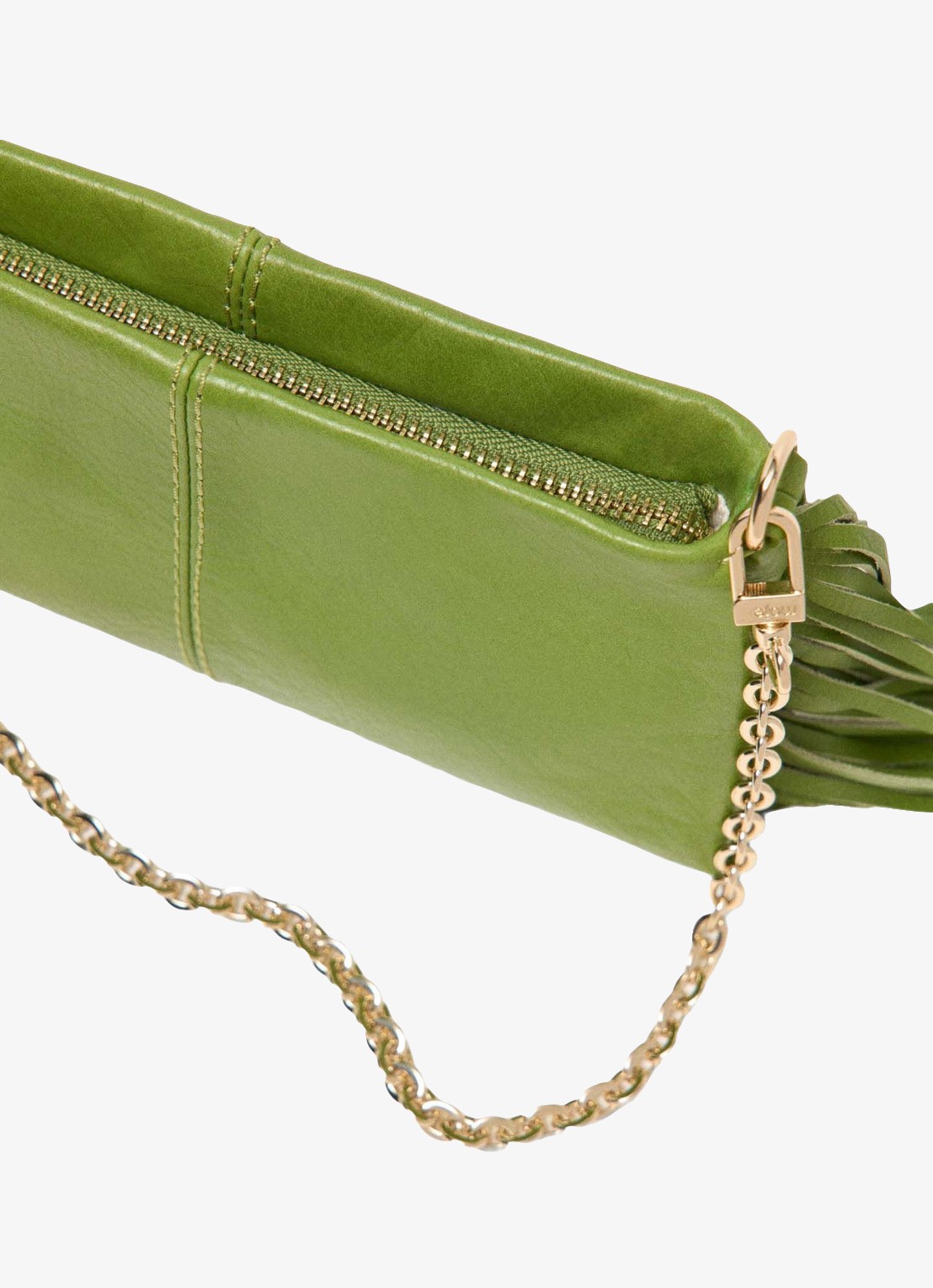 Maje Miss M clutch van leer met franjes - detail groen