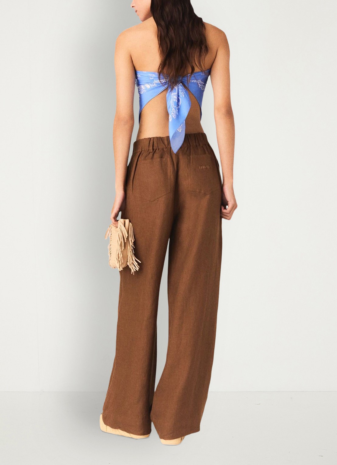 Maje Piumacao high waist loose fit pantalon met ceintuur - achterkant 8 bruin