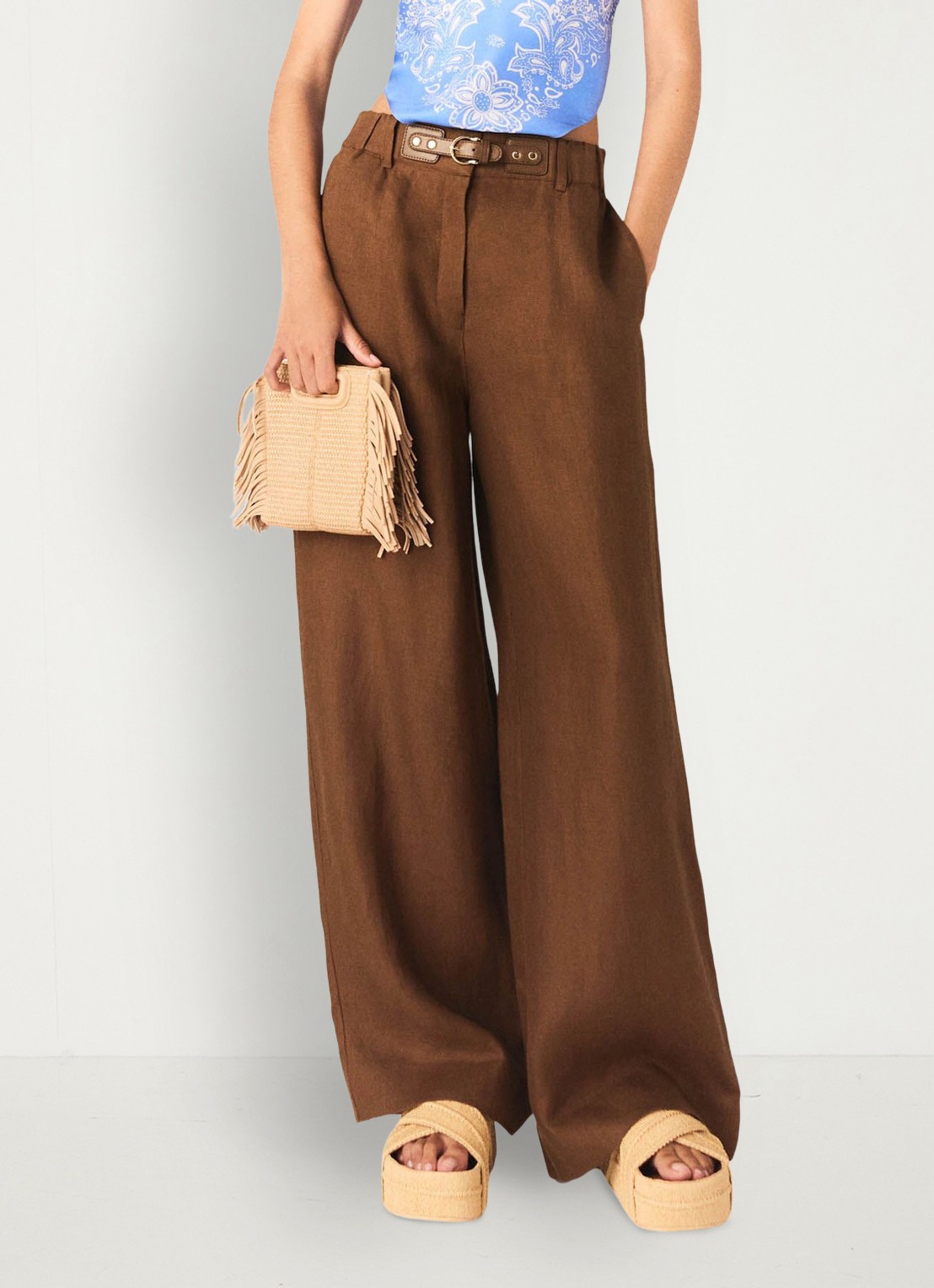 Maje Piumacao high waist loose fit pantalon met ceintuur - detail 3 bruin