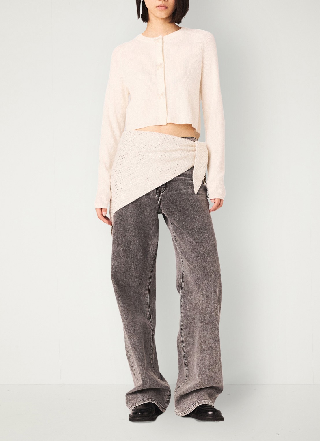 Maje Ribgebreid vest van wol - voorkant 3 beige