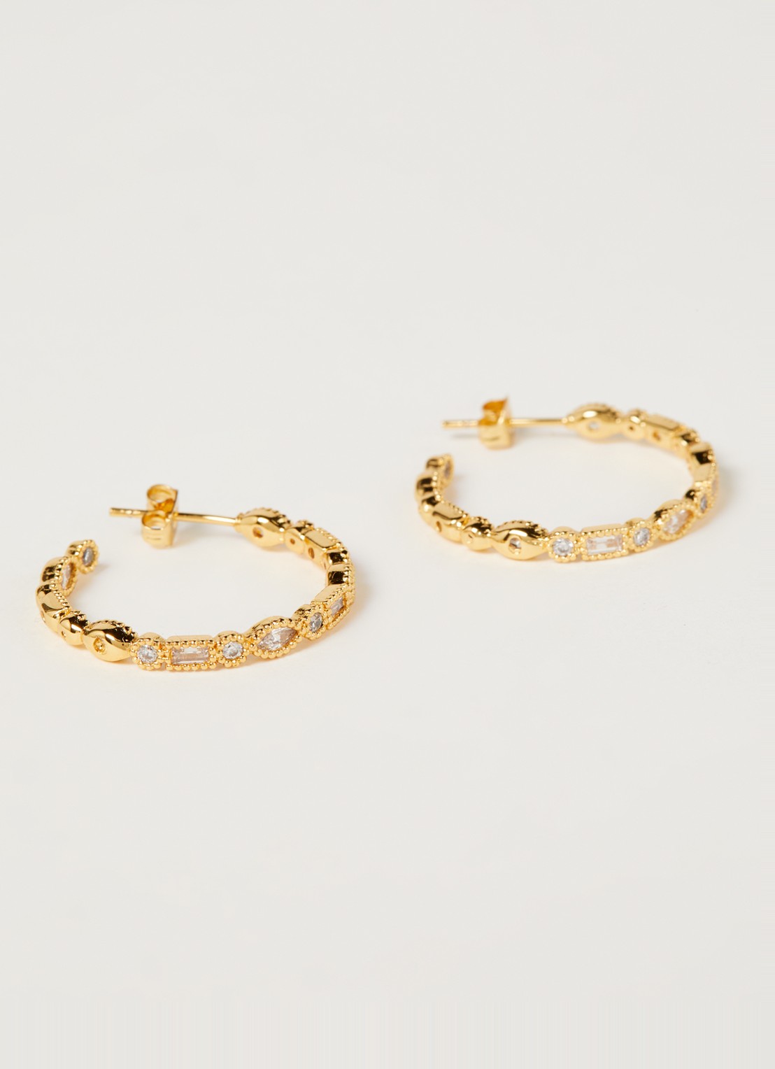 Maje Sophisticated oorringen met zirkonia - detail 3 goud