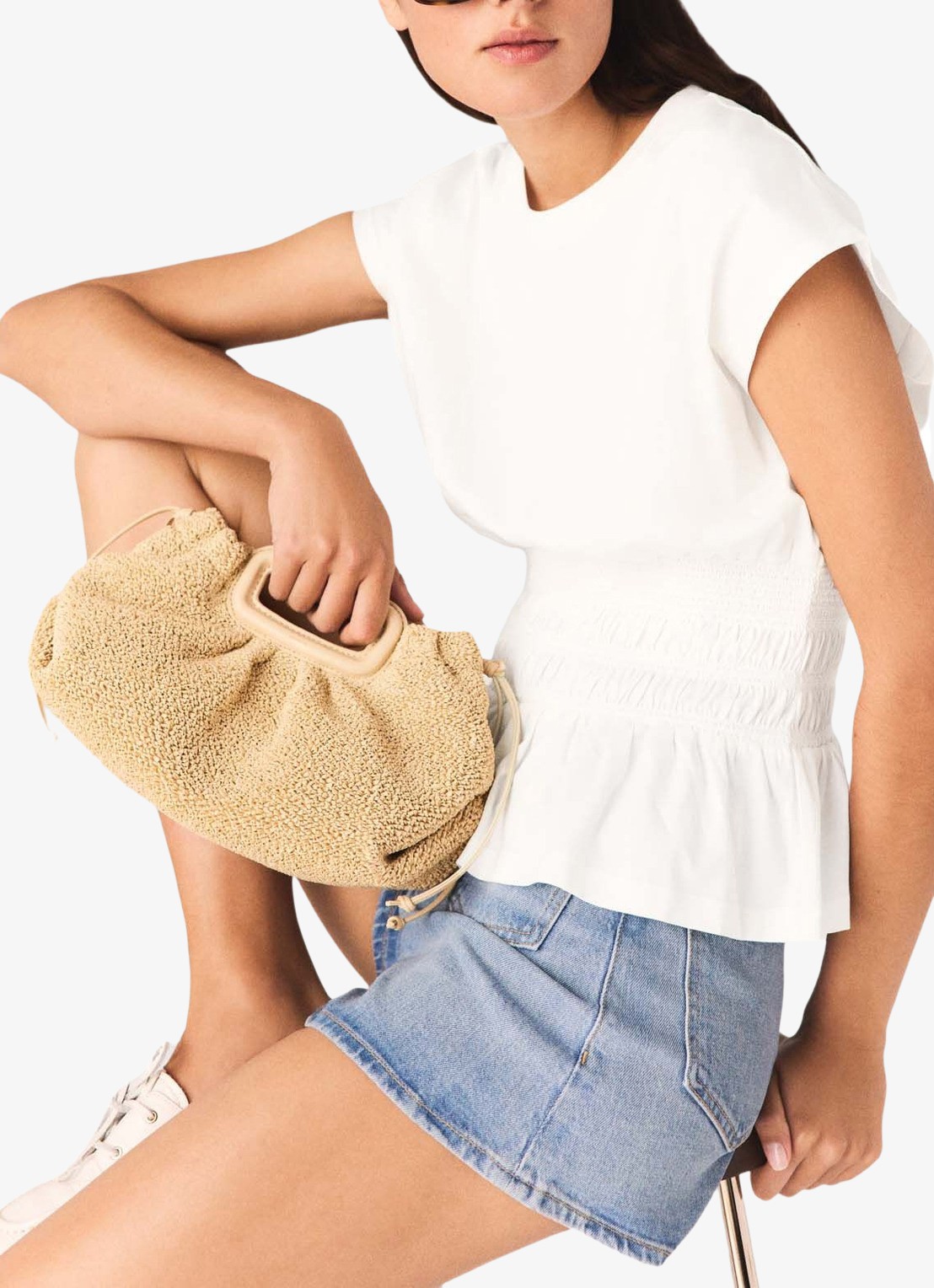 Maje Tamali T-shirt met smockwerk  - detail 4 wit