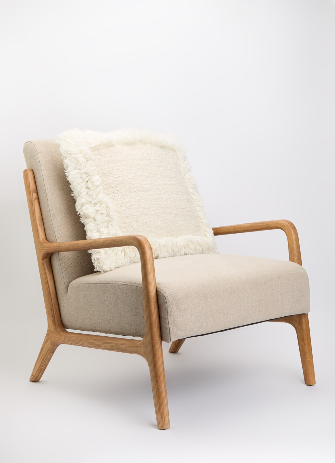 Malagoon Eboya sierkussen 50 x 50 cm - voorkant 2 beige