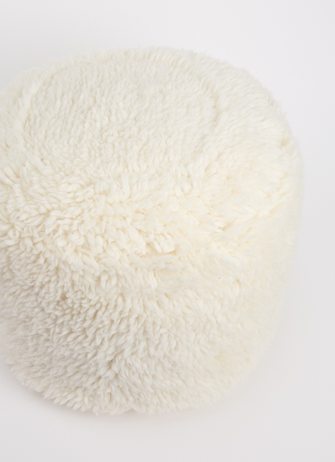 Malagoon Eboya Small poef 50 cm - voorkant 2 gebroken wit