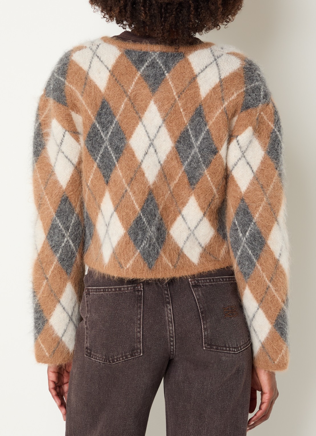 Malina Aislinn grofgebreid vest in alpaca wolblend met ruitdessin - achterkant 4 camel