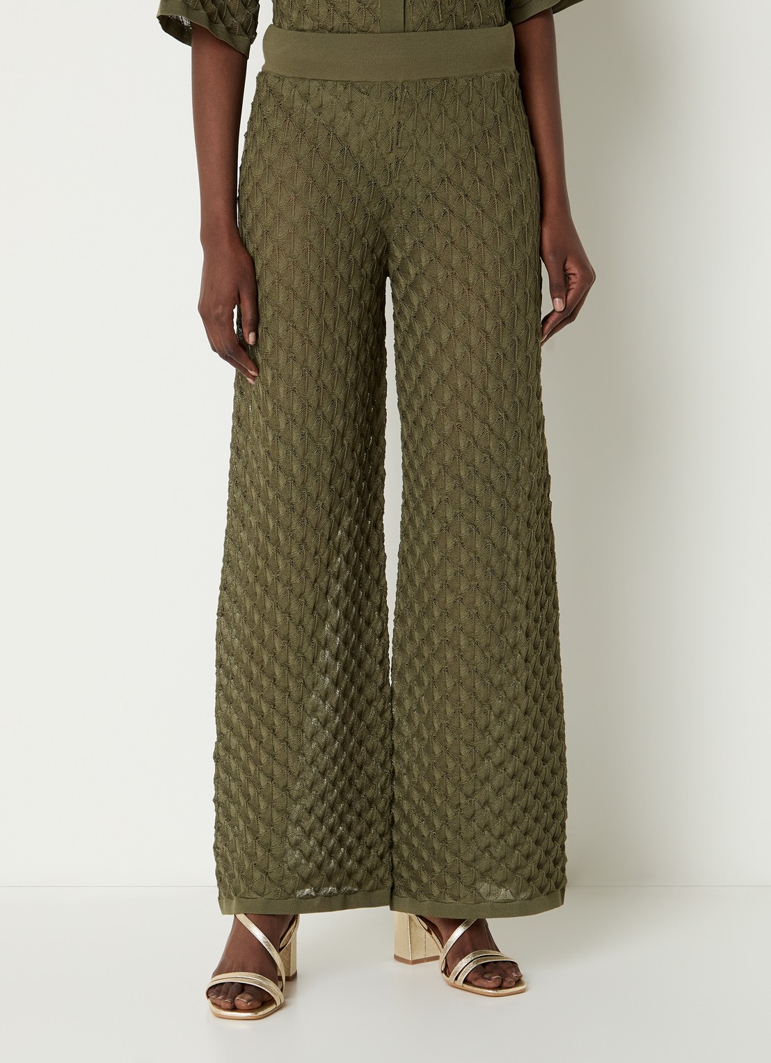 Malina Alissa grofgebreide high waist wide fit broek - detail olijfgroen